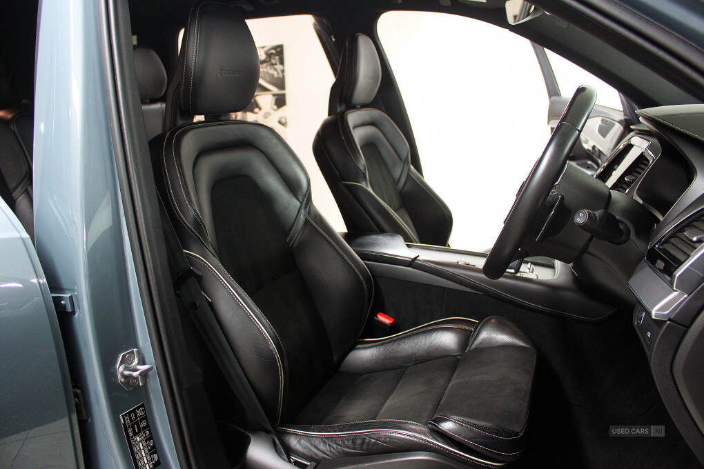 Mar 2020 Volvo XC90 R-Design B5 AWD Auto