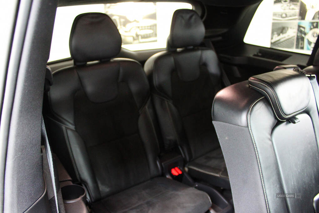 Mar 2020 Volvo XC90 R-Design B5 AWD Auto