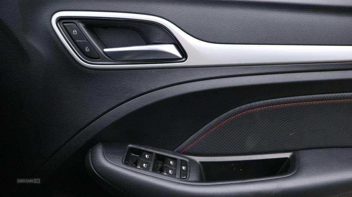 Jun 2024 MG MG ZS 1.5 VTi-TECH Exclusive 5dr