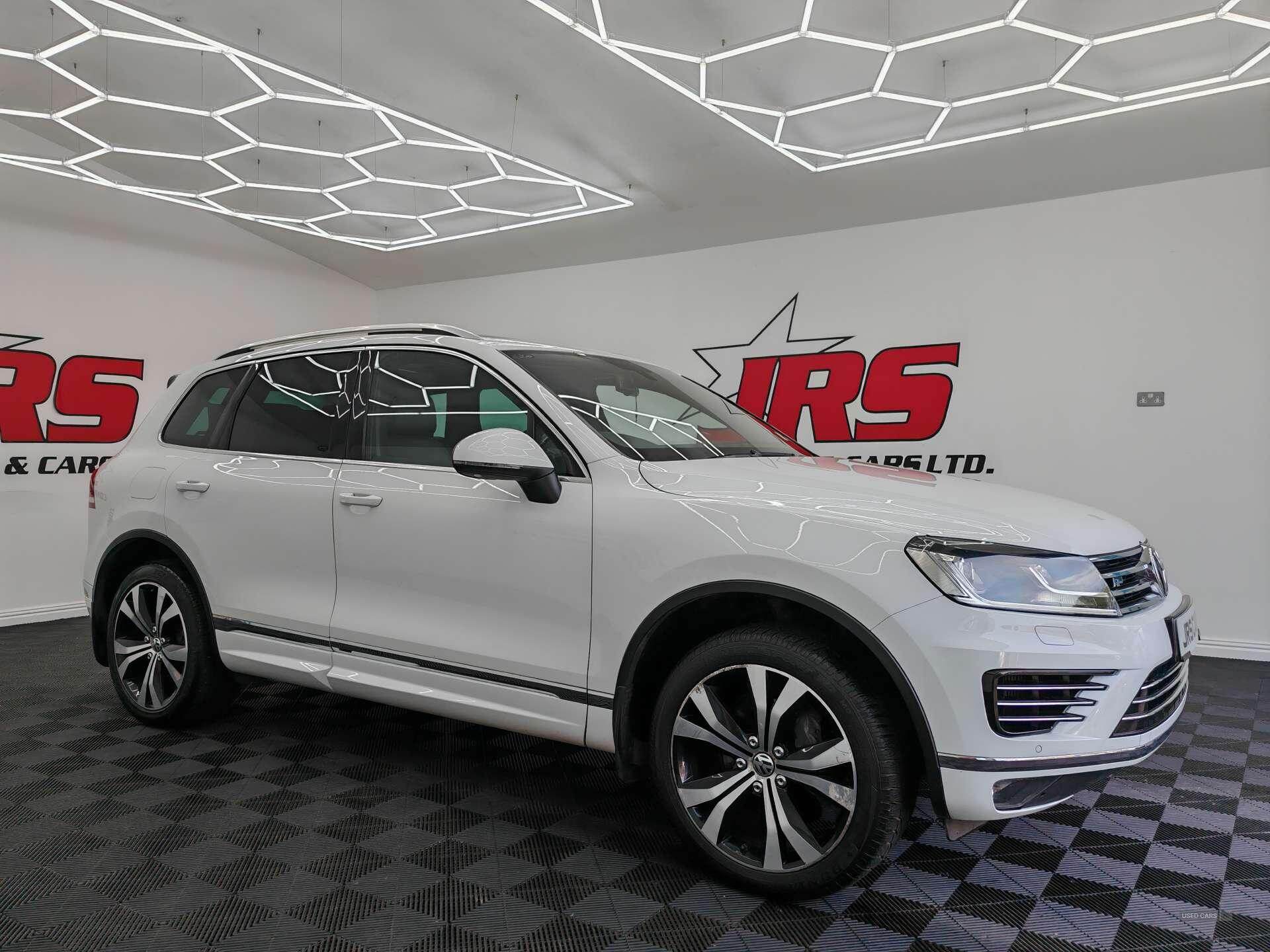Jan 2015 Volkswagen Touareg 3.0 V6 TDI BlueMotion Tech 262 R-Line 5dr Tip Auto