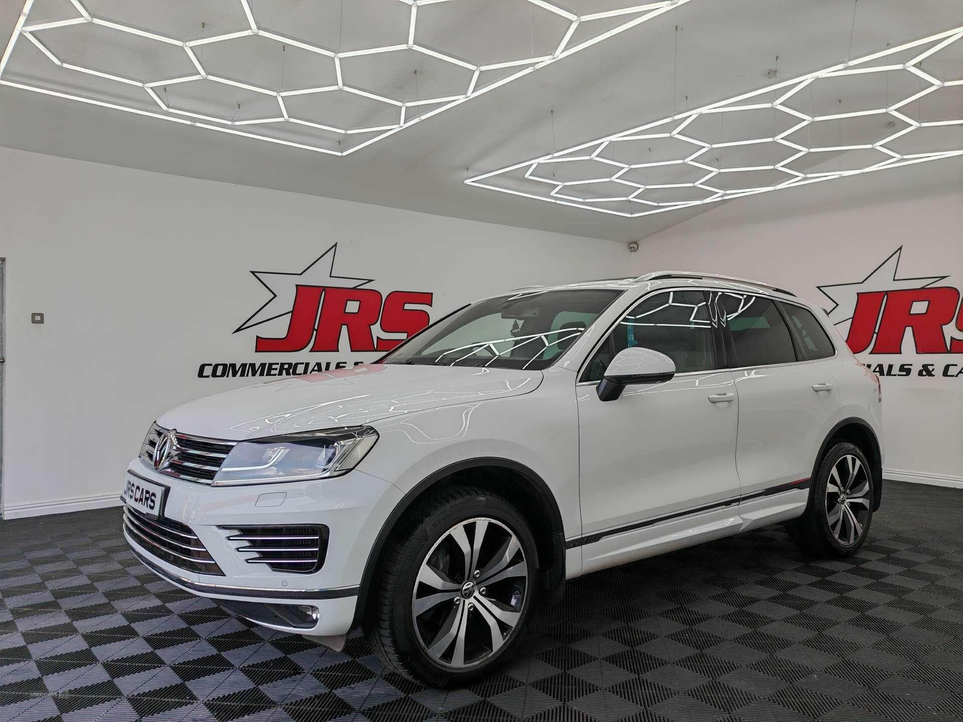 Jan 2015 Volkswagen Touareg 3.0 V6 TDI BlueMotion Tech 262 R-Line 5dr Tip Auto