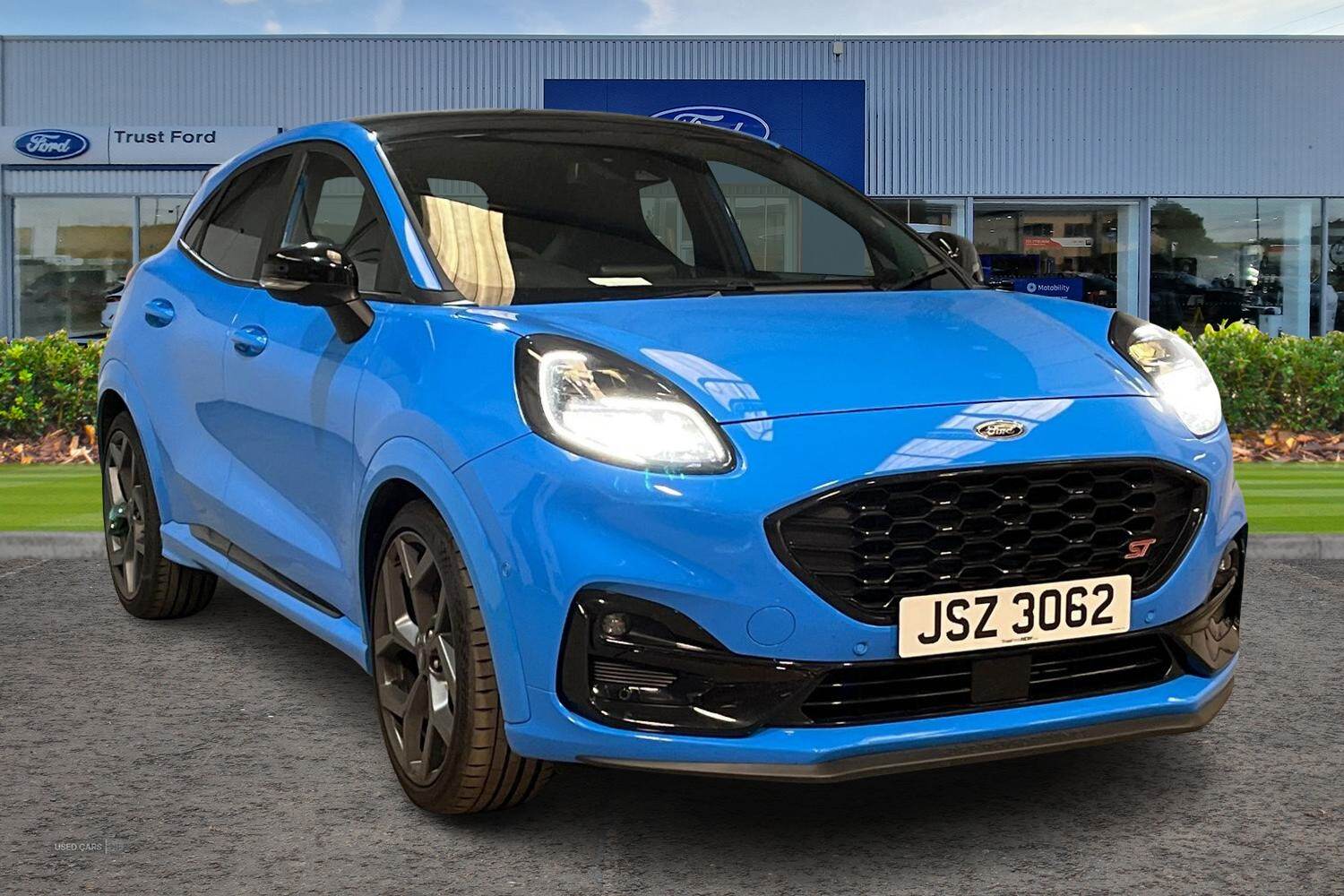 Oct 2023 Ford Puma 1.0 EcoBoost Hybrid mHEV ST 5dr DCT