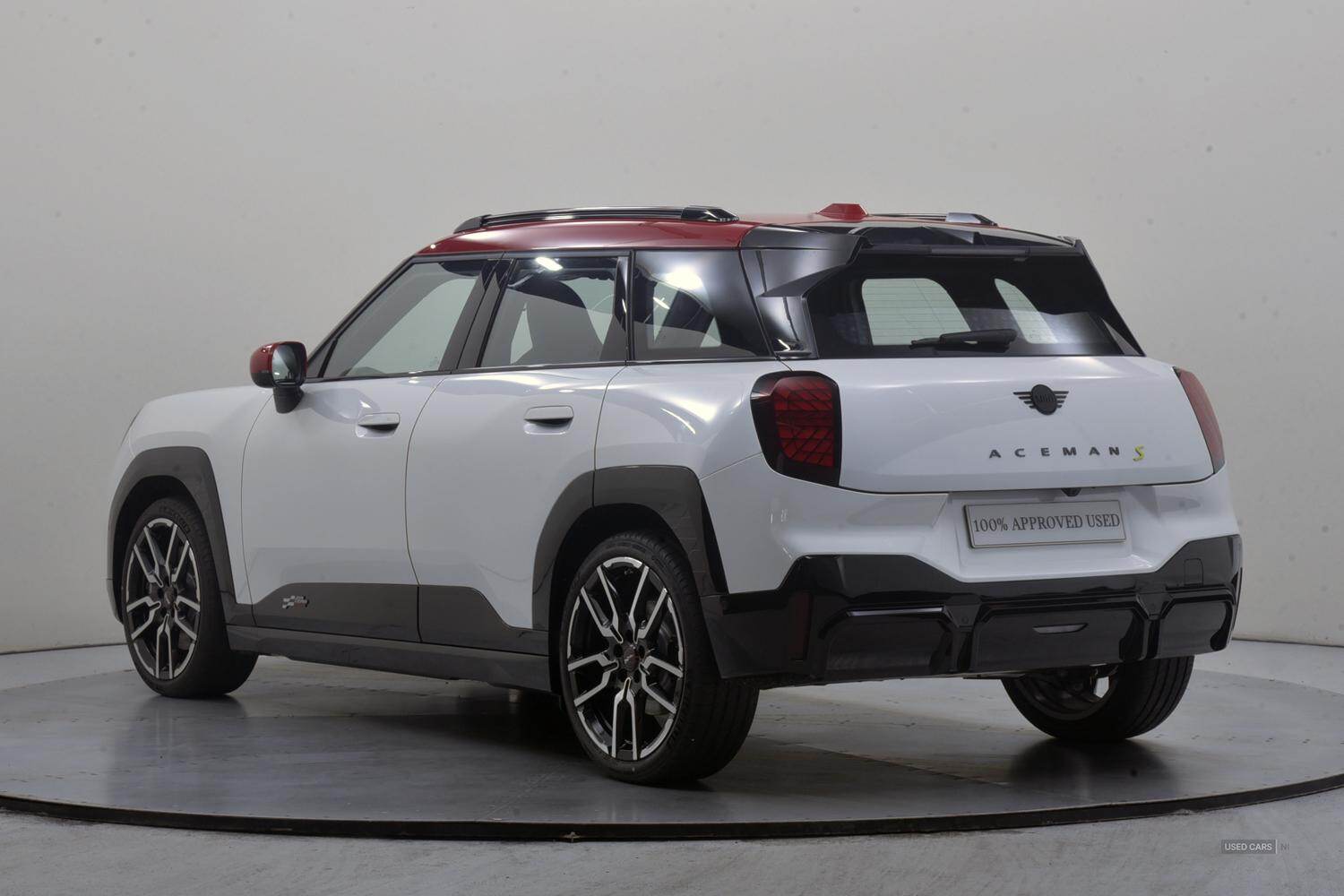 Dec 2024 MINI HATCHBACK 160kW SE Sport 54kWh 5dr Auto