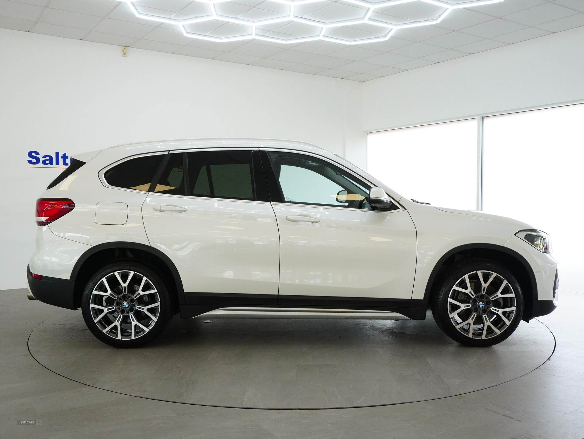 Dec 2019 BMW X1 xDrive 20i xLine 5dr Step Auto