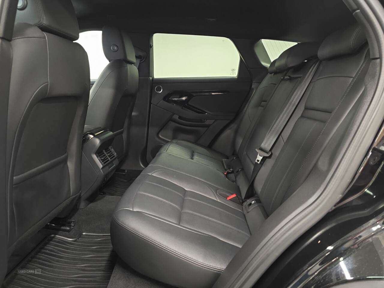 Jan 2024 Land Rover Range Rover Evoque 2.0 D165 Dynamic SE 5dr Auto