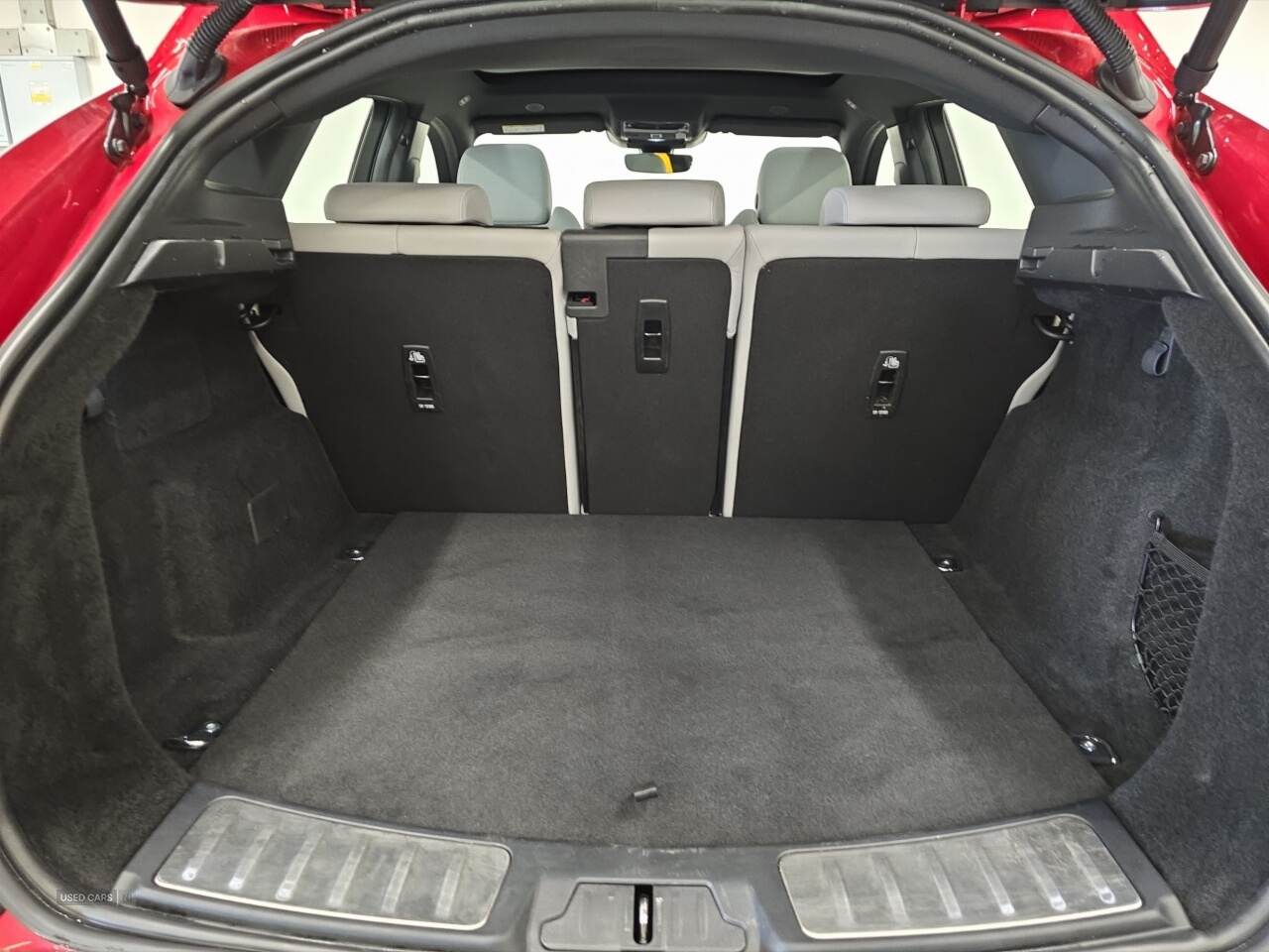 Sep 2024 Jaguar E-Pace 2.0 D200 R-Dynamic SE Black 5dr Auto
