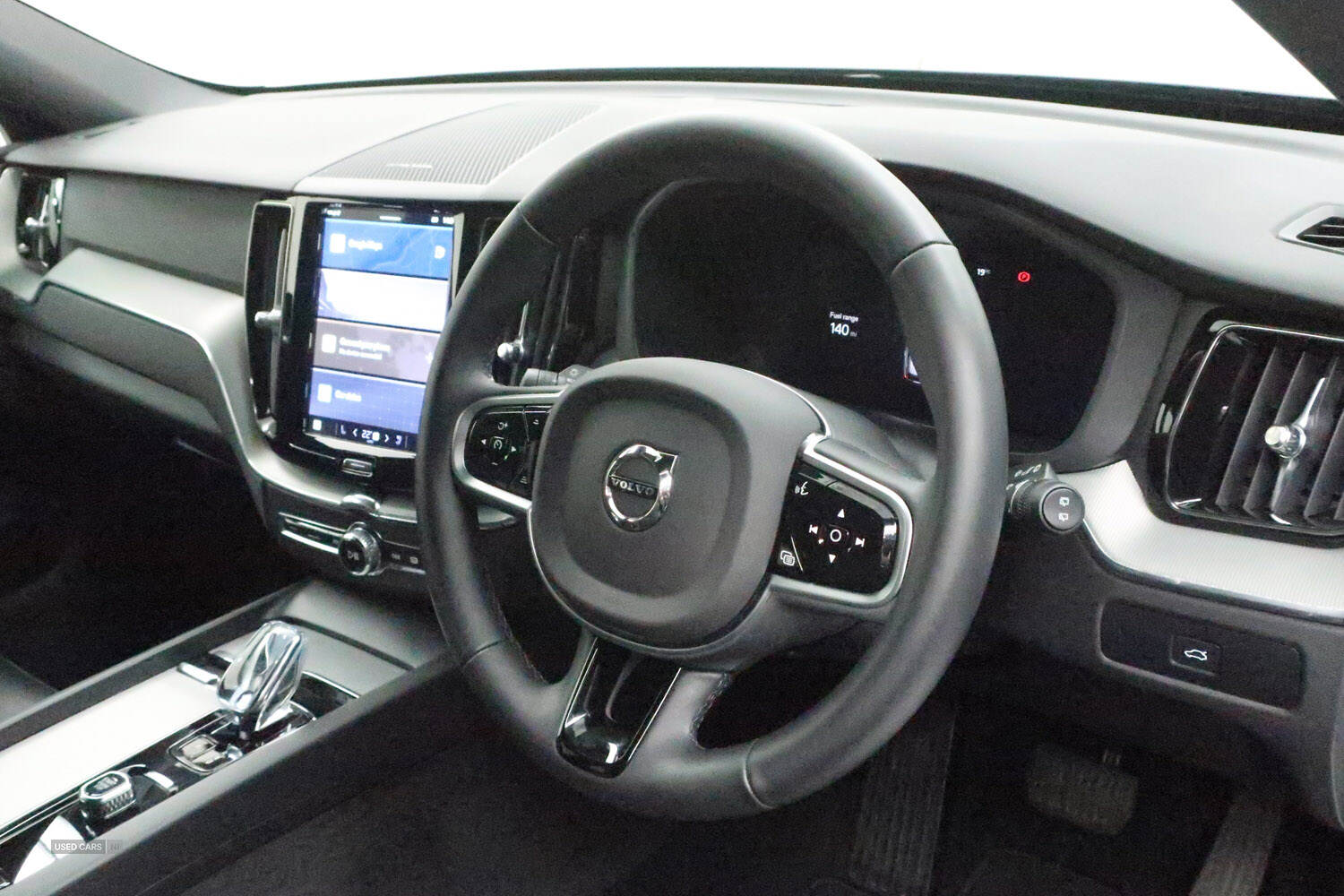Oct 2024 Volvo XC60 2.0 B5P Plus Black Edition 5dr AWD Geartronic
