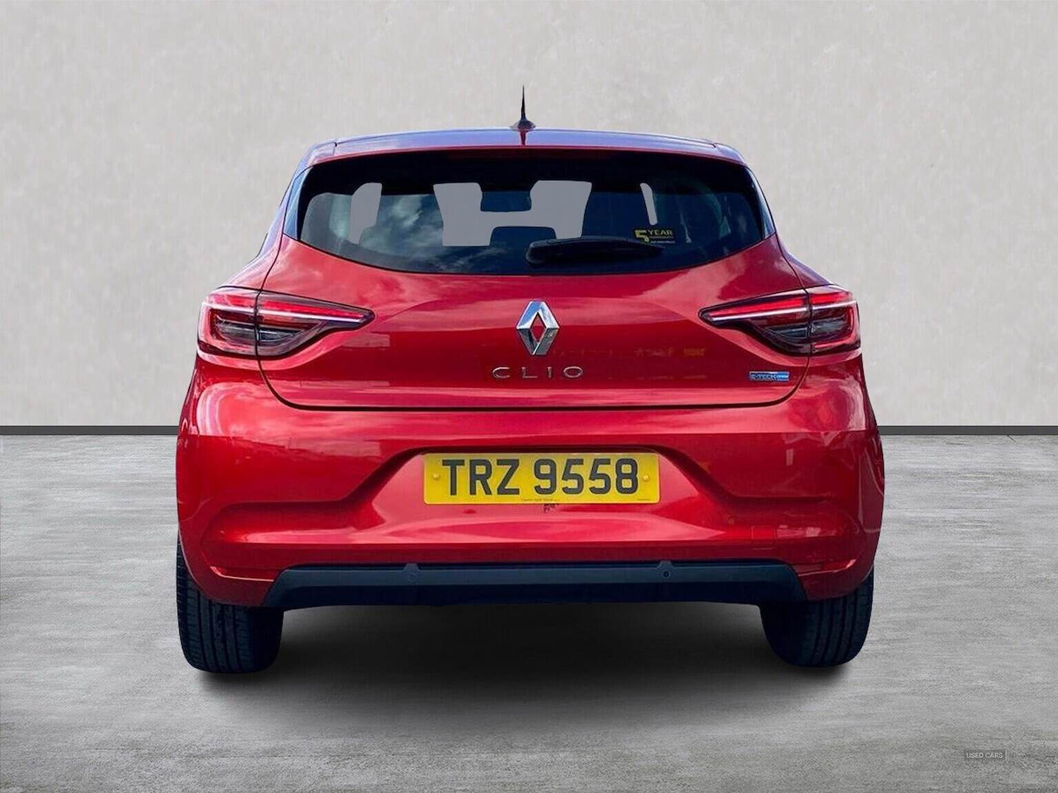 Sep 2022 Renault Clio 1.6 E-Tech Hybrid 140 Iconic Edition 5Dr Auto