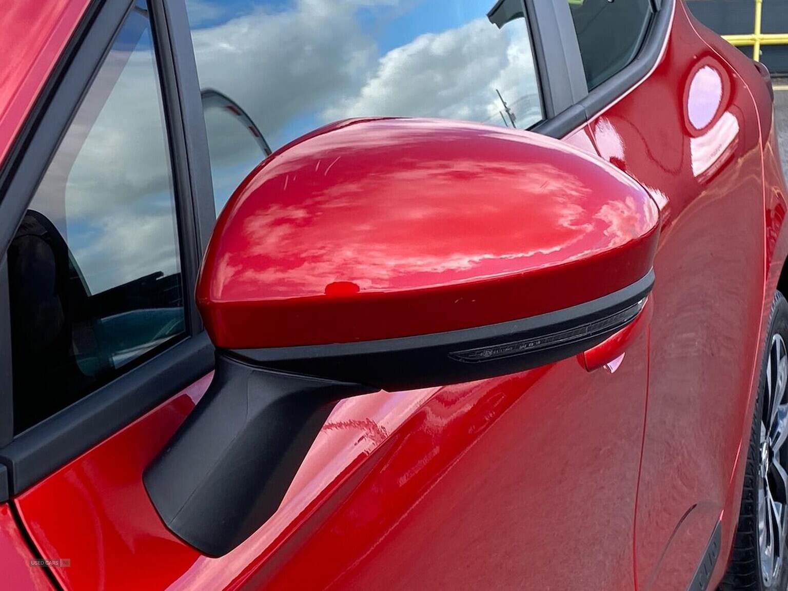Sep 2022 Renault Clio 1.6 E-Tech Hybrid 140 Iconic Edition 5Dr Auto