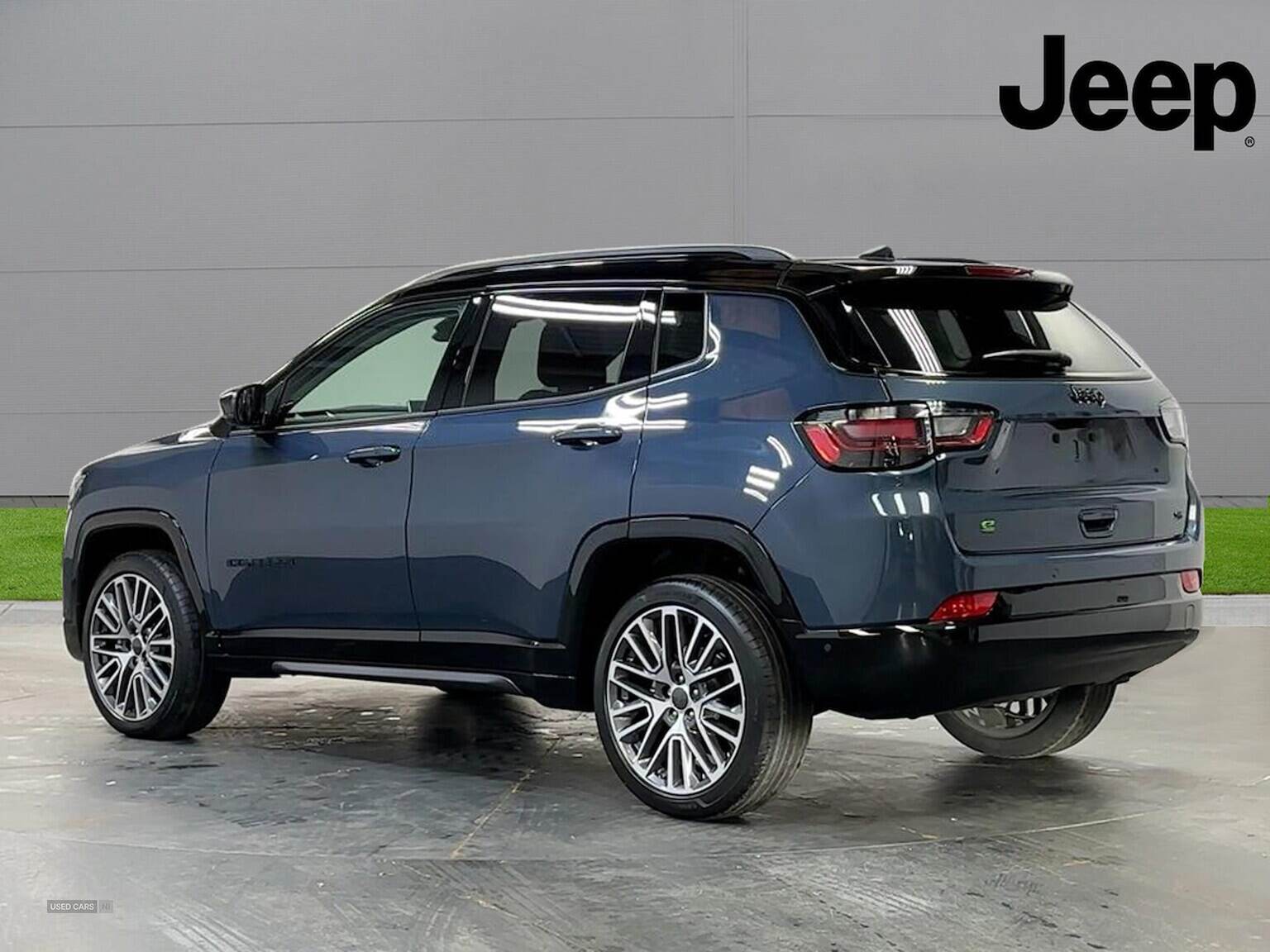 2025 Jeep Compass 1.5 T4 E-Torque Hybrid Summit 5Dr Dct