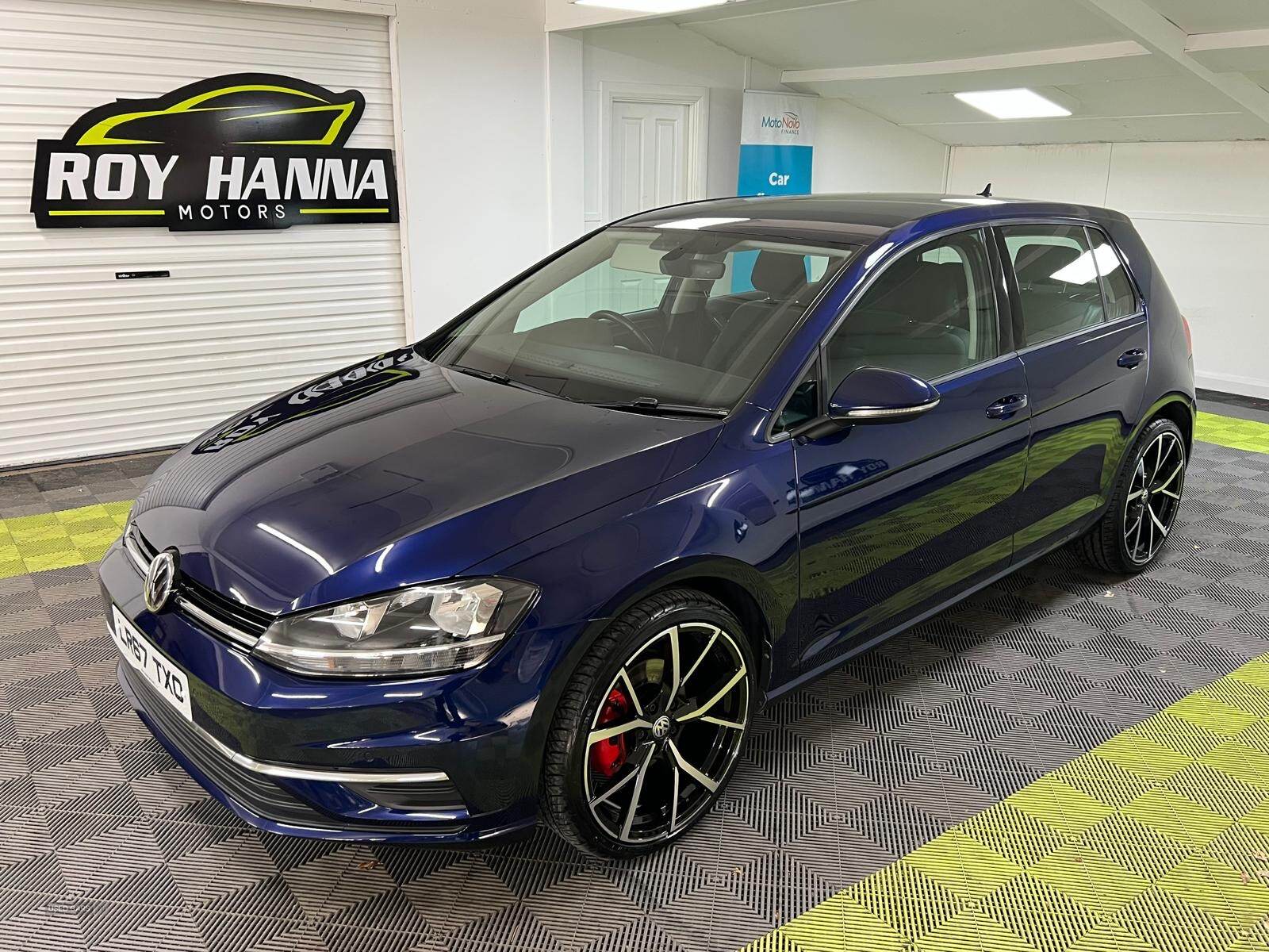 Nov 2017 Volkswagen Golf 1.6 TDI SE [Nav] 5dr DSG