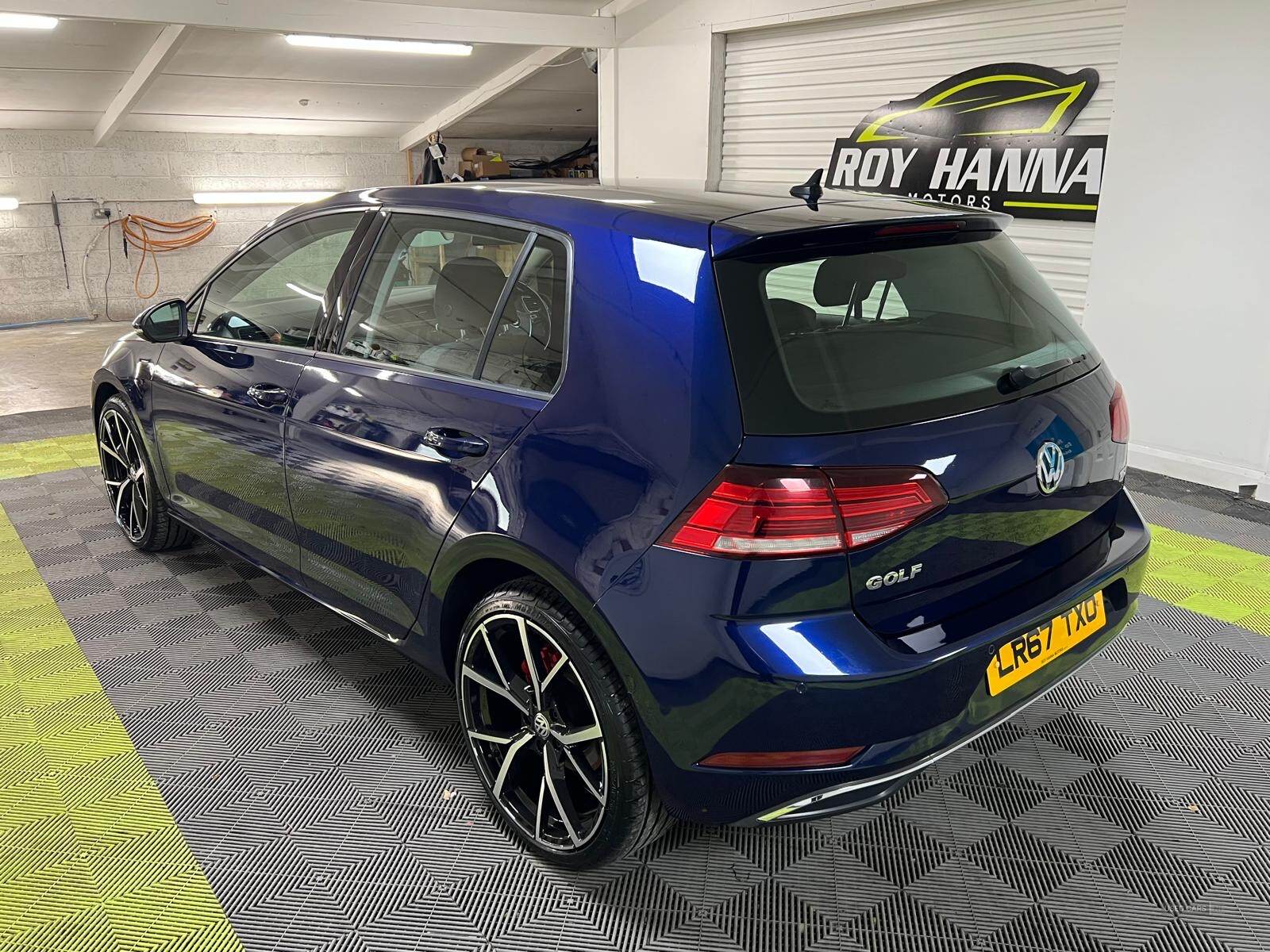 Nov 2017 Volkswagen Golf 1.6 TDI SE [Nav] 5dr DSG