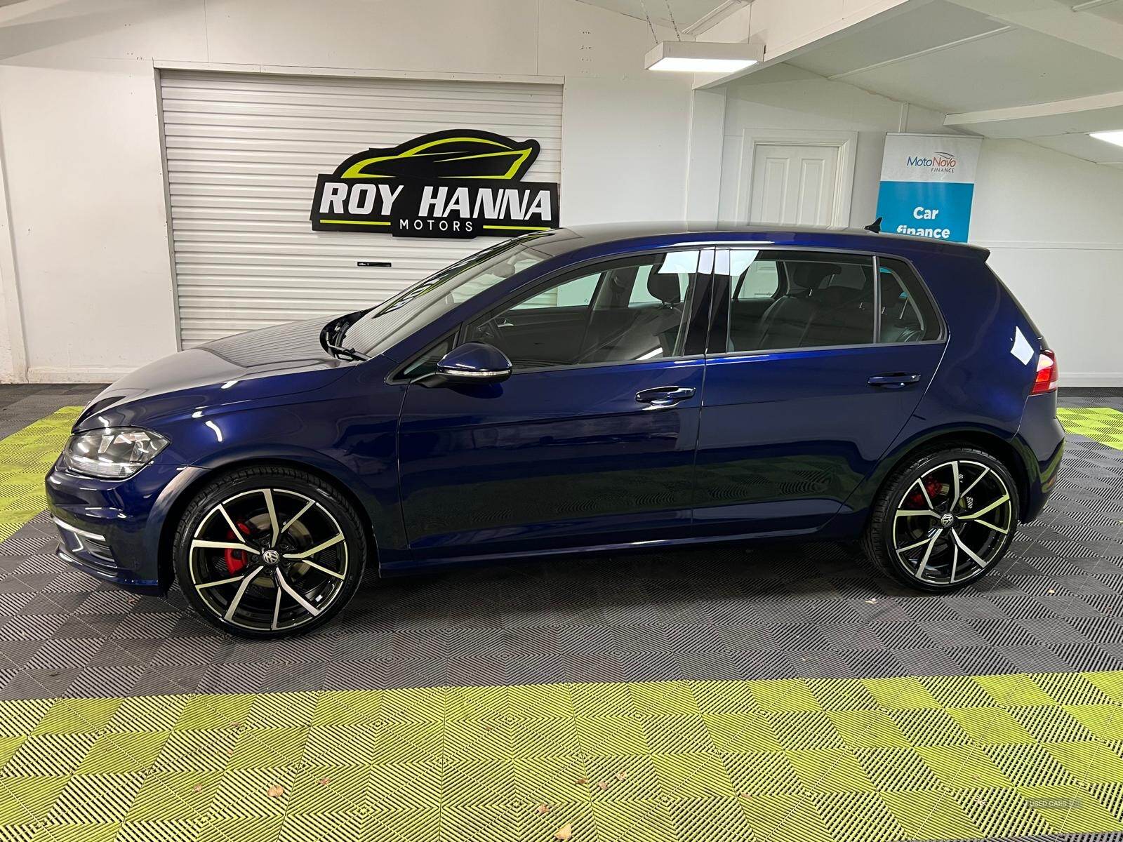 Nov 2017 Volkswagen Golf 1.6 TDI SE [Nav] 5dr DSG