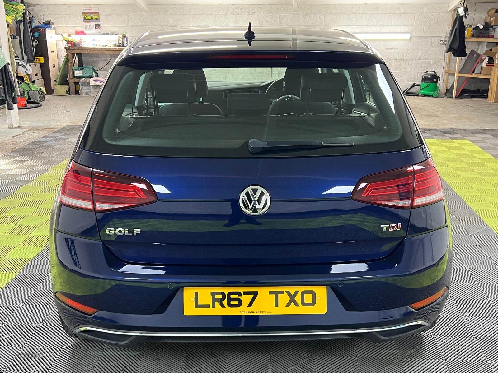 Nov 2017 Volkswagen Golf 1.6 TDI SE [Nav] 5dr DSG