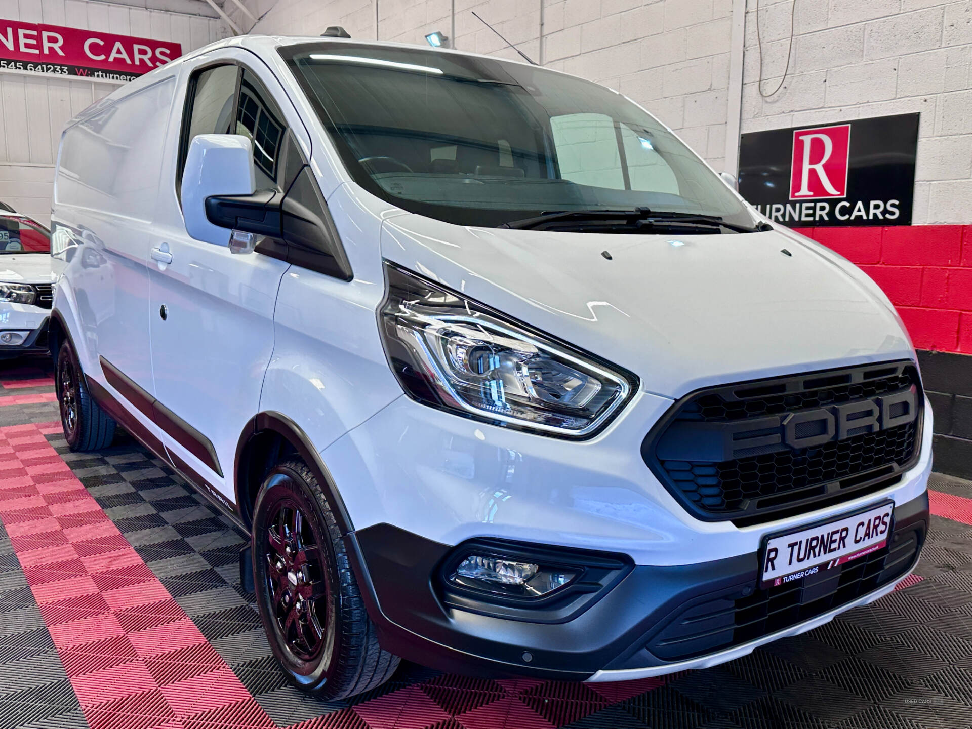 Feb 2022 Ford Transit Custom 2.0 EcoBlue 170ps Low Roof Trail Van