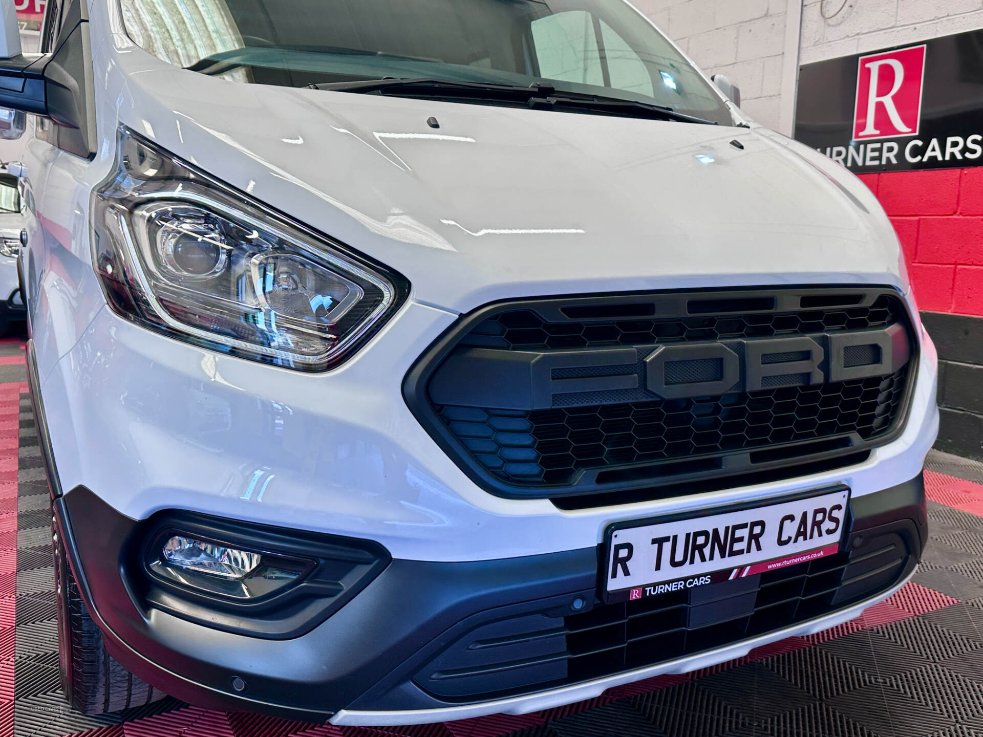 Feb 2022 Ford Transit Custom 2.0 EcoBlue 170ps Low Roof Trail Van