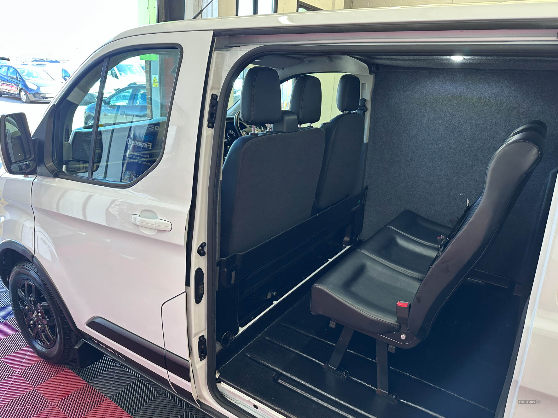 Feb 2022 Ford Transit Custom 2.0 EcoBlue 170ps Low Roof Trail Van