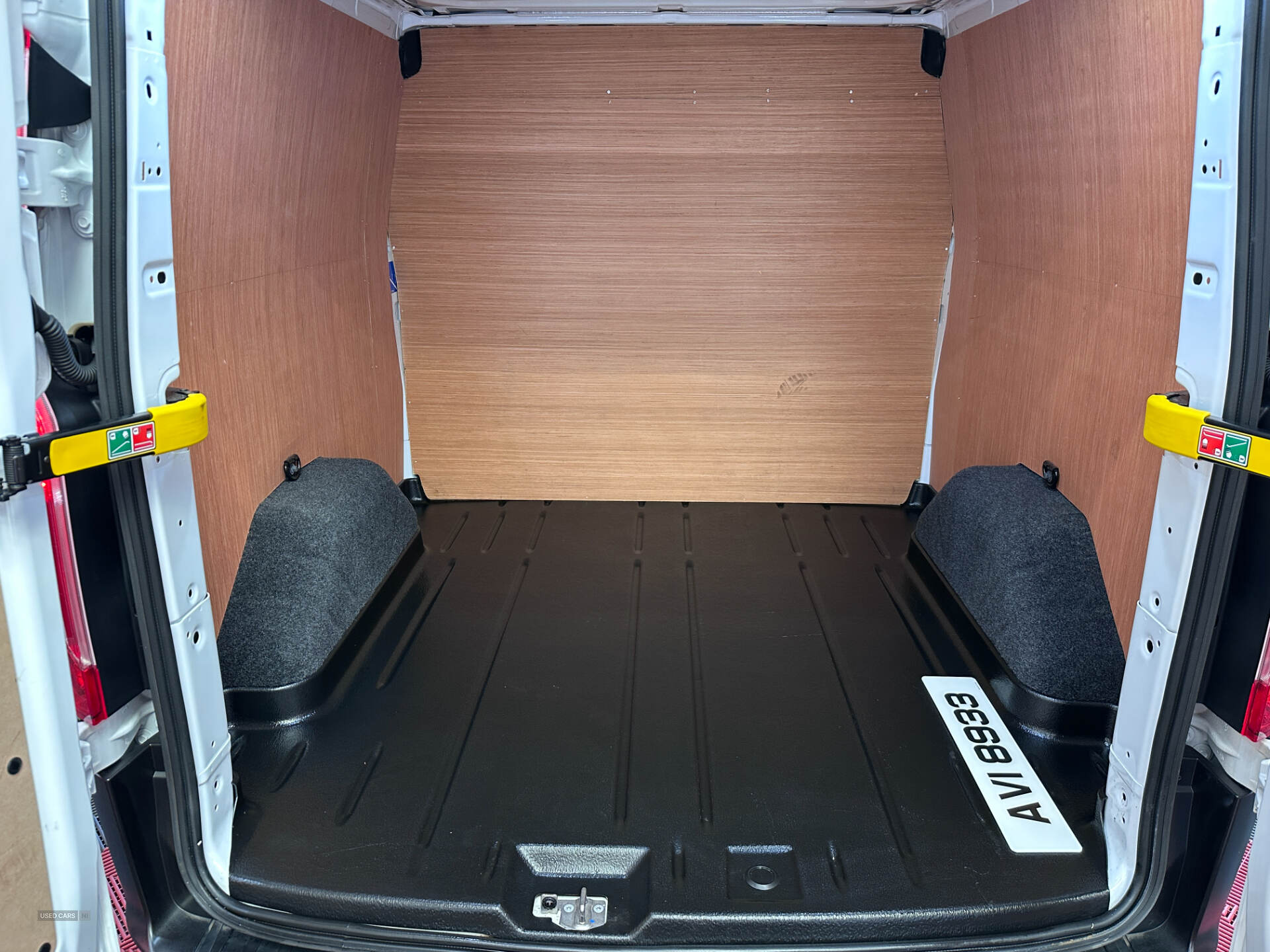 Feb 2022 Ford Transit Custom 2.0 EcoBlue 170ps Low Roof Trail Van