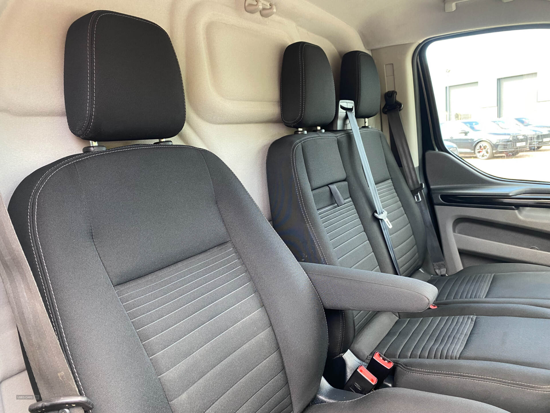 Jun 2021 Ford Transit Custom 2.0 EcoBlue 130ps Low Roof Limited Van Auto