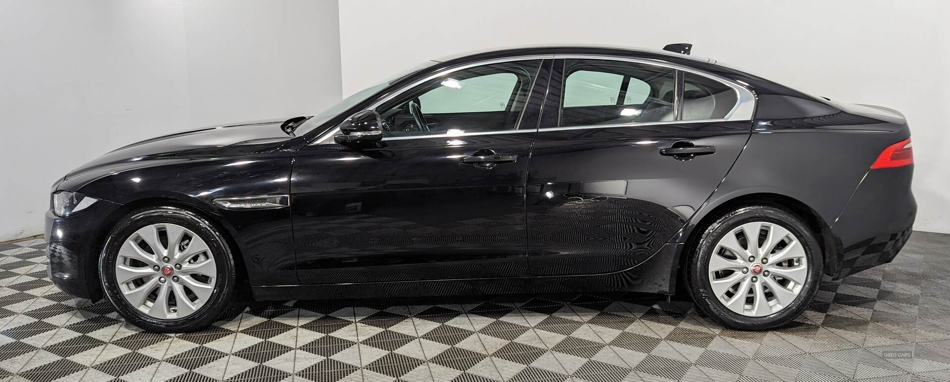 Jul 2018 Jaguar XE 2.0d Prestige 4dr Auto