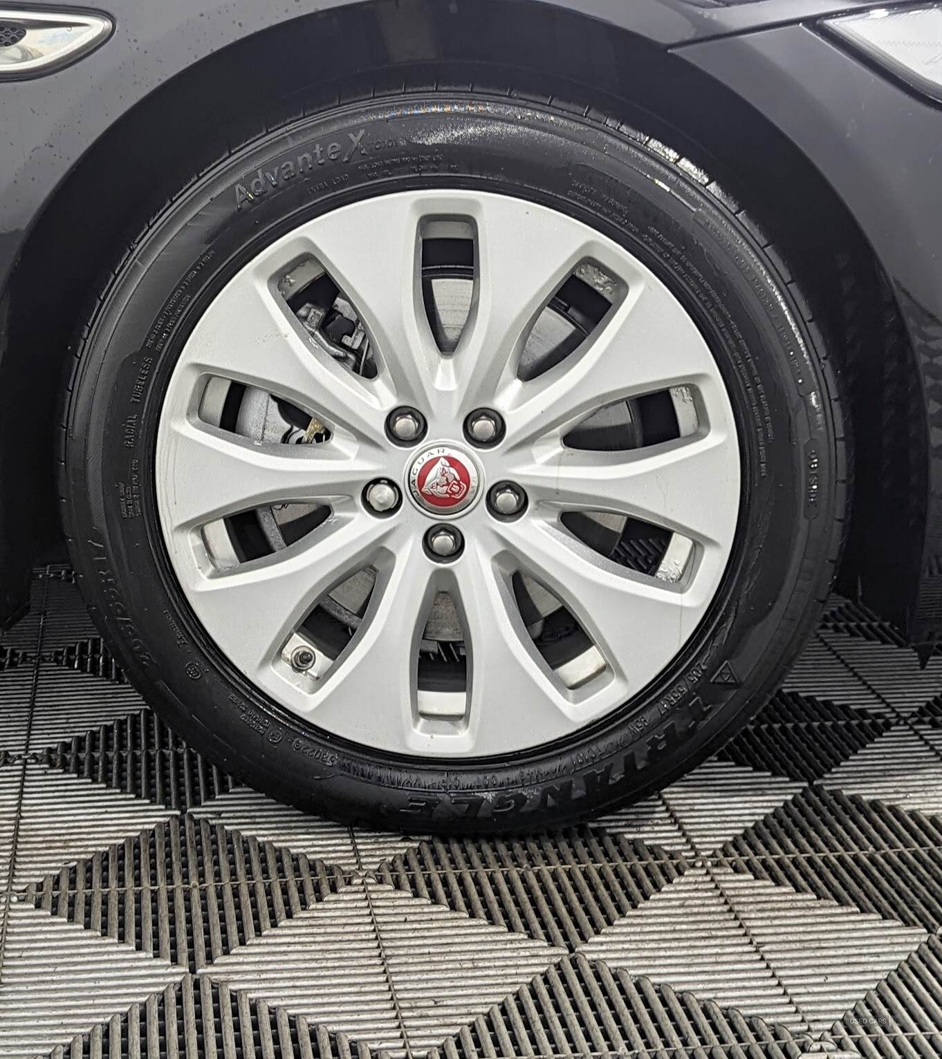 Jul 2018 Jaguar XE 2.0d Prestige 4dr Auto