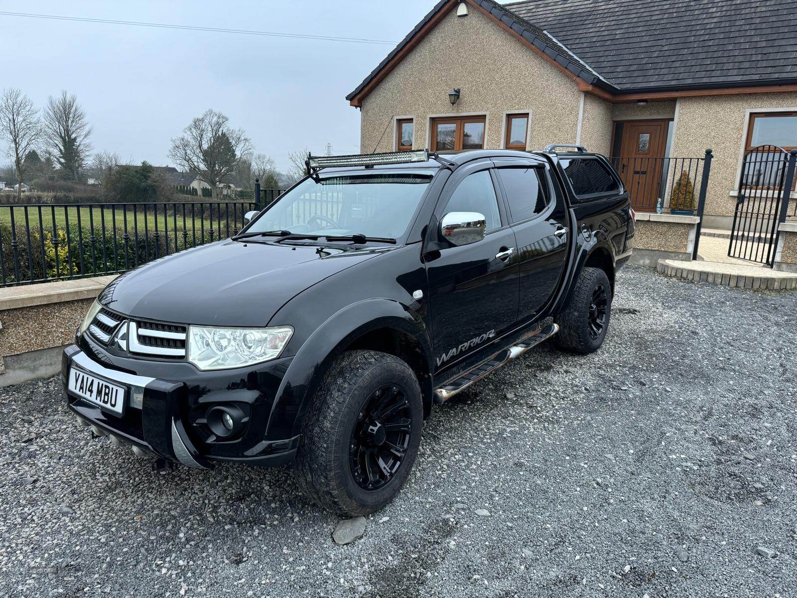 Aug 2014 Mitsubishi L200 D/Cab DI-D Warrior II 4WD 176Bhp [2010]