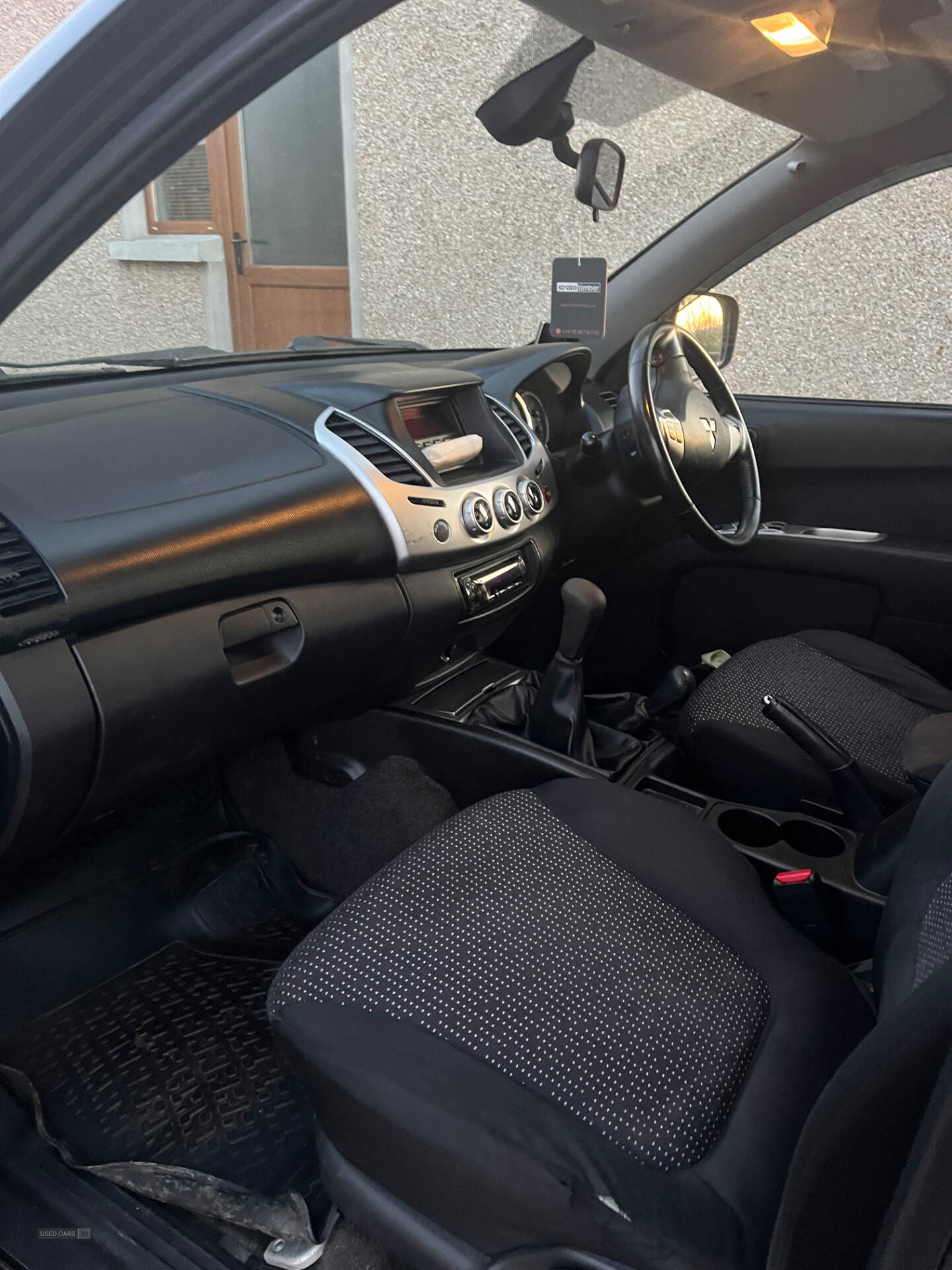 Aug 2014 Mitsubishi L200 D/Cab DI-D Warrior II 4WD 176Bhp [2010]