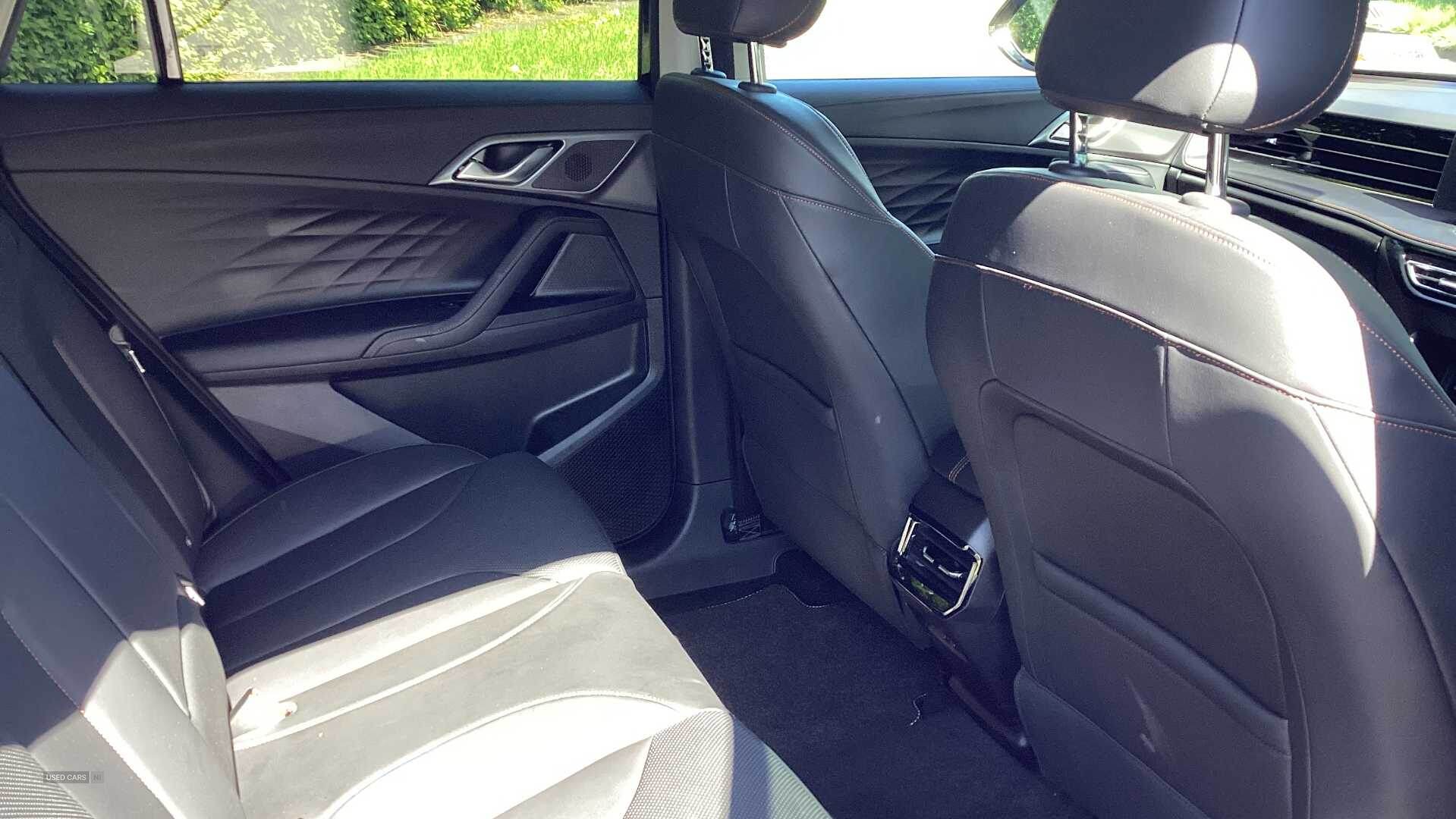 Oct 2024 MG HS 1.5 T-GDI PHEV Trophy 5dr Auto