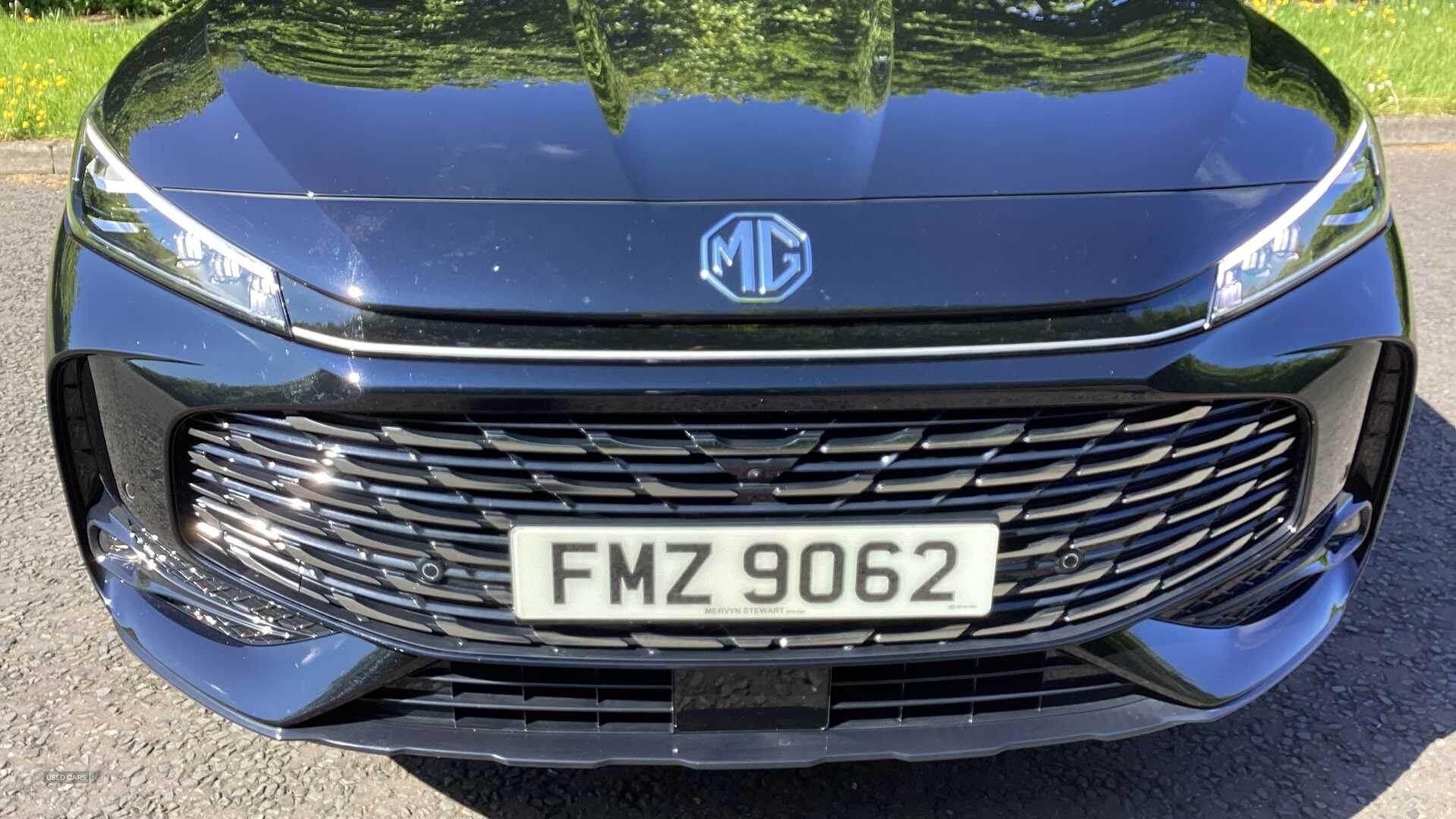 Oct 2024 MG HS 1.5 T-GDI PHEV Trophy 5dr Auto