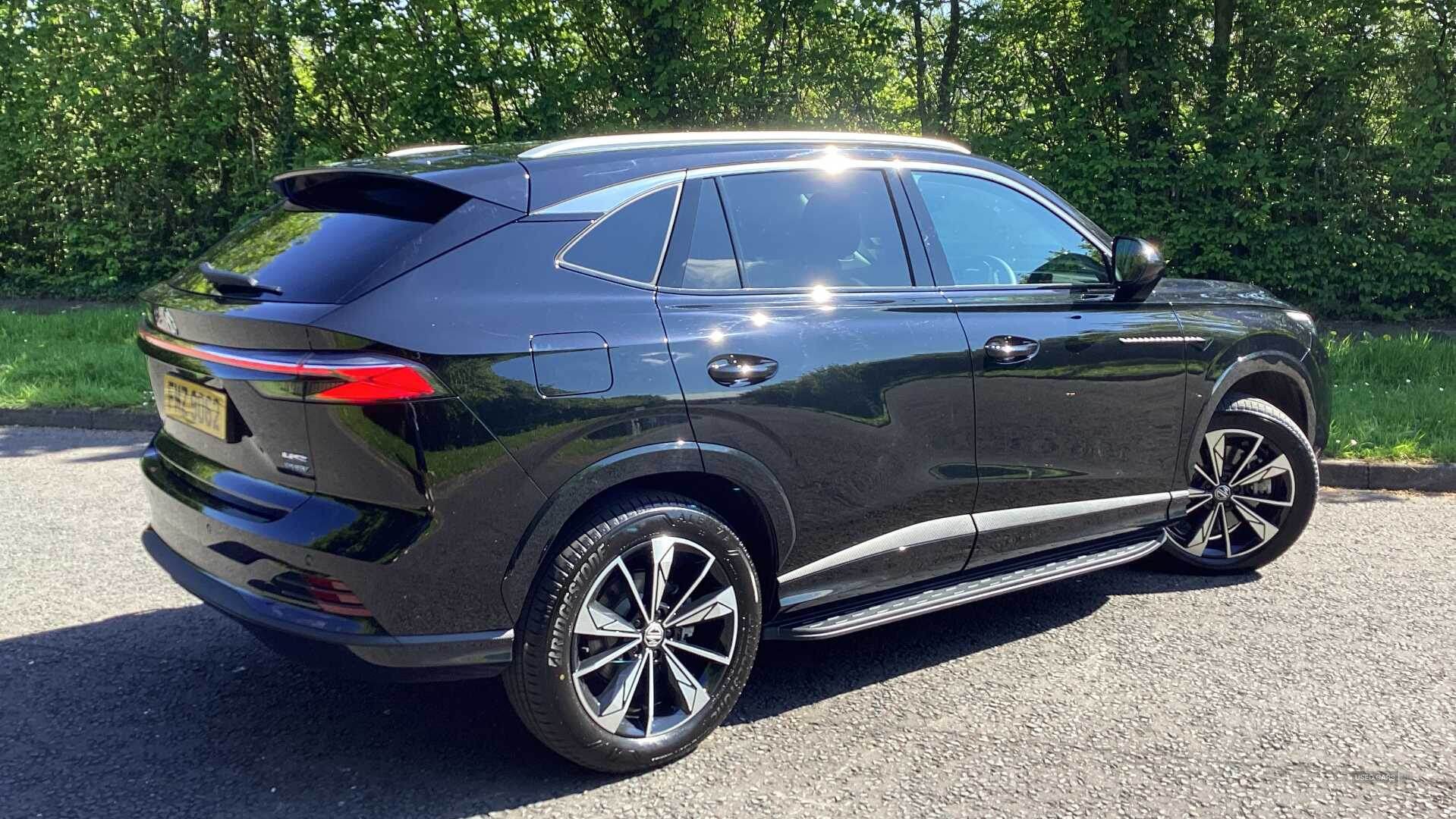 Oct 2024 MG HS 1.5 T-GDI PHEV Trophy 5dr Auto