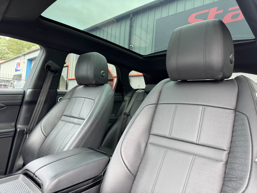 Mar 2019 Land Rover Range Rover Evoque 2.0 D180 R-Dynamic HSE 5dr Auto