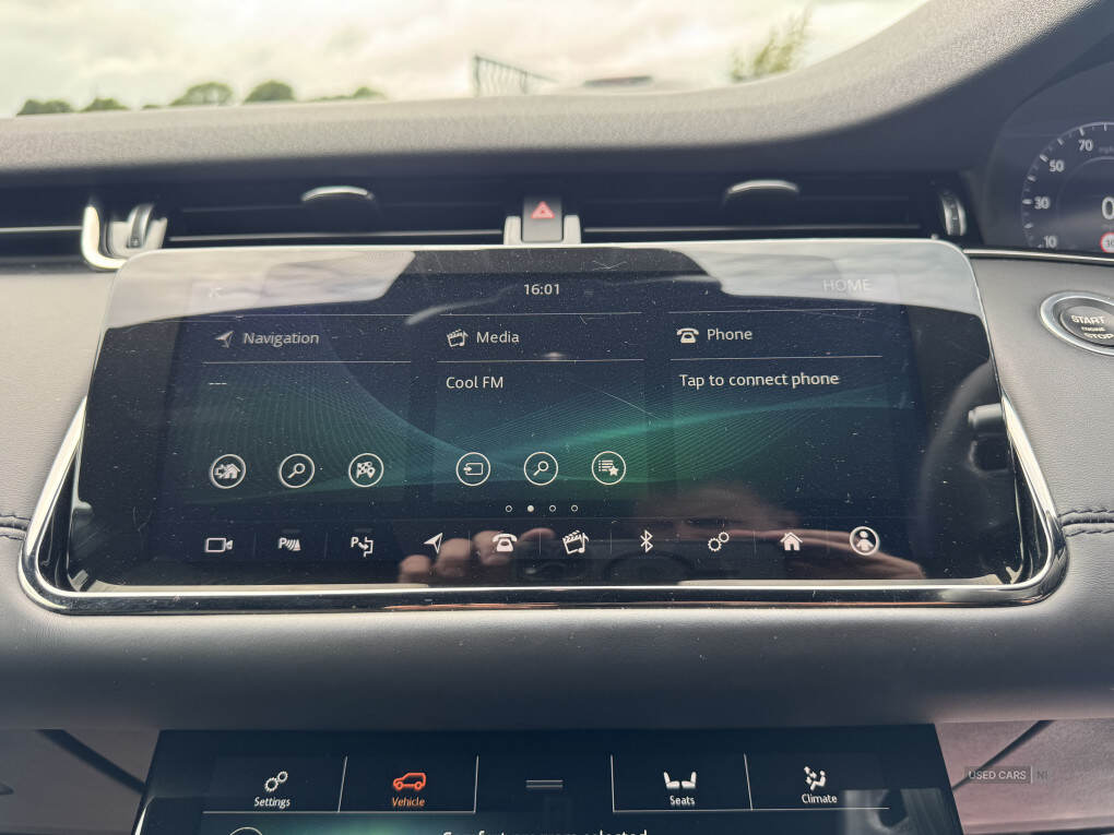 Mar 2019 Land Rover Range Rover Evoque 2.0 D180 R-Dynamic HSE 5dr Auto