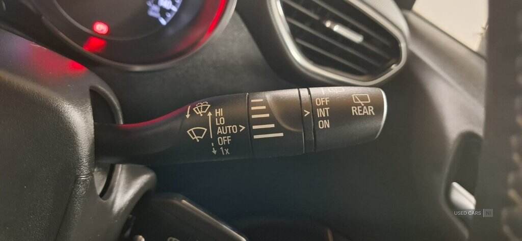 Apr 2018 Vauxhall Crossland X 1.2 Elite 5dr