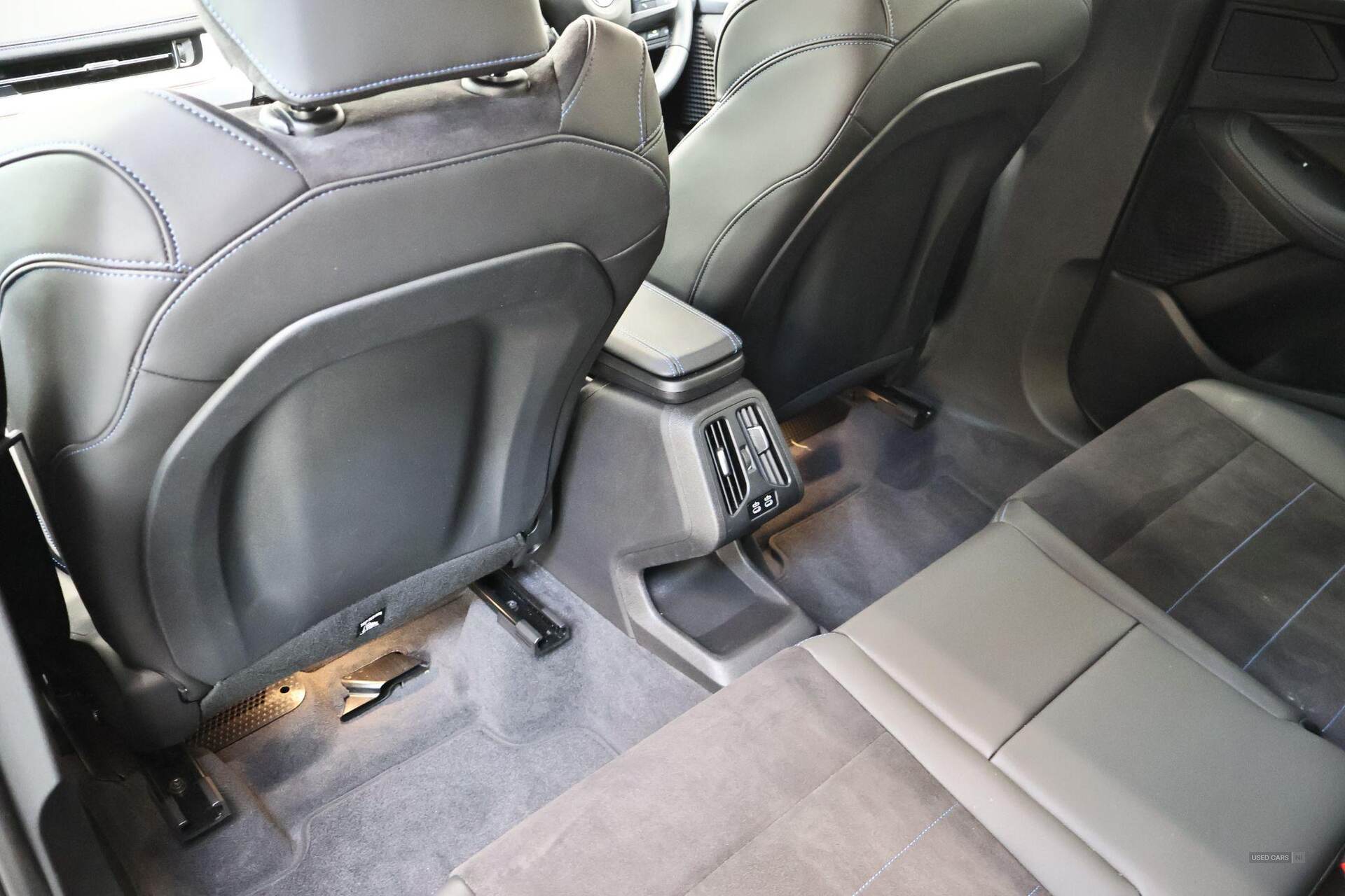 Jan 2025 BMW 2 Series Active Tourer 220i MHT M Sport 5dr DCT