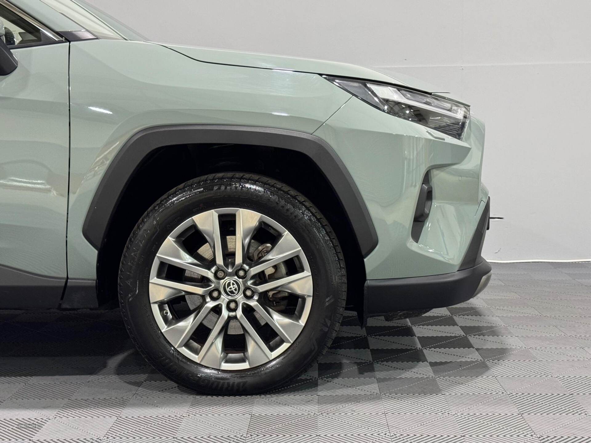 Apr 2022 Toyota RAV4 2.5 VVT-i Hybrid Excel 5dr CVT
