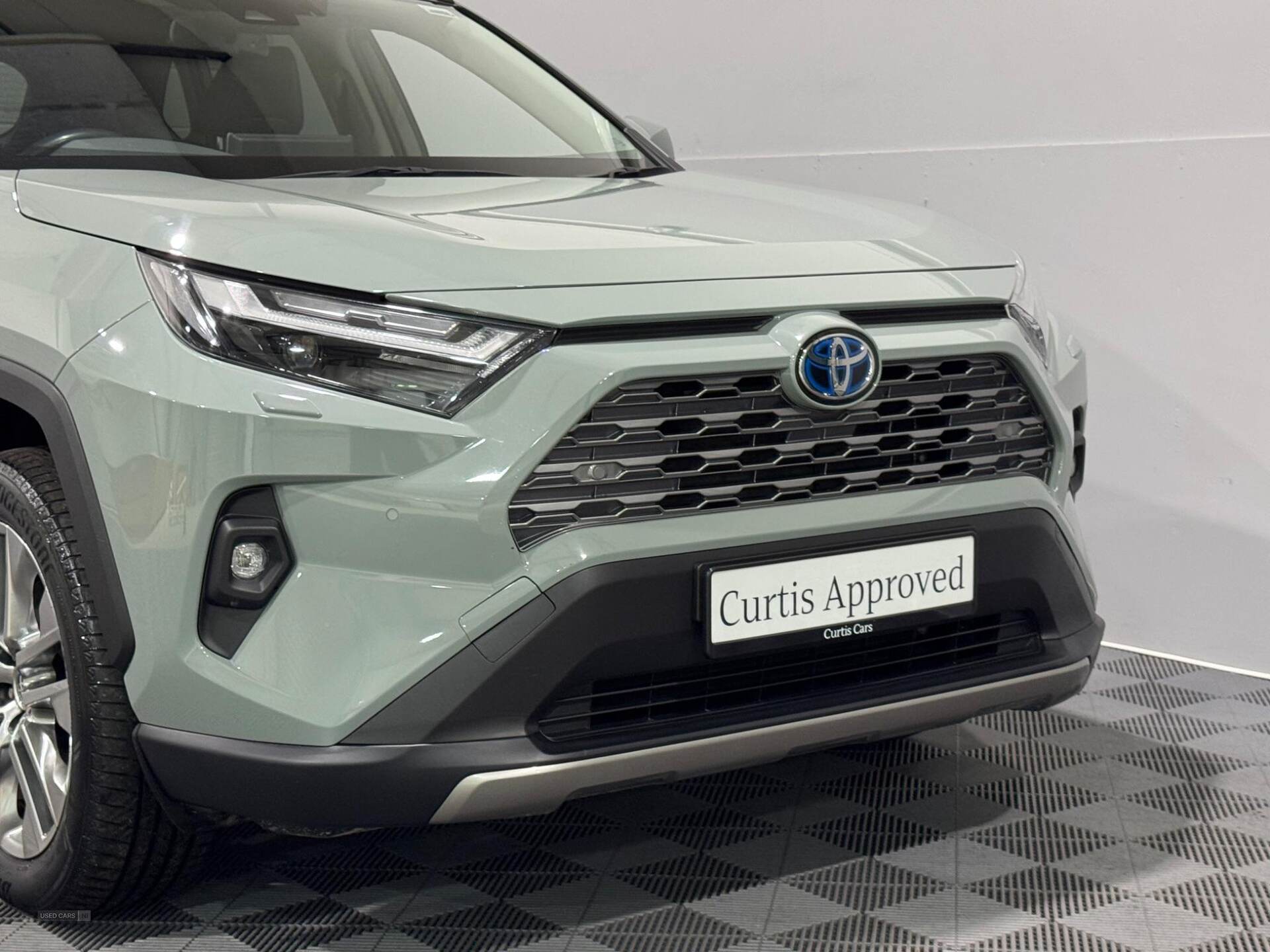 Apr 2022 Toyota RAV4 2.5 VVT-i Hybrid Excel 5dr CVT
