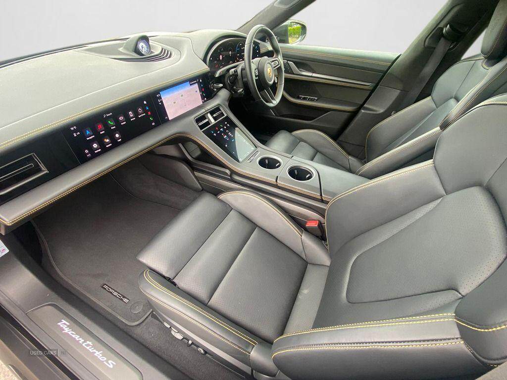 May 2022 Porsche Taycan 560kW Turbo S 93kWh 4dr Auto
