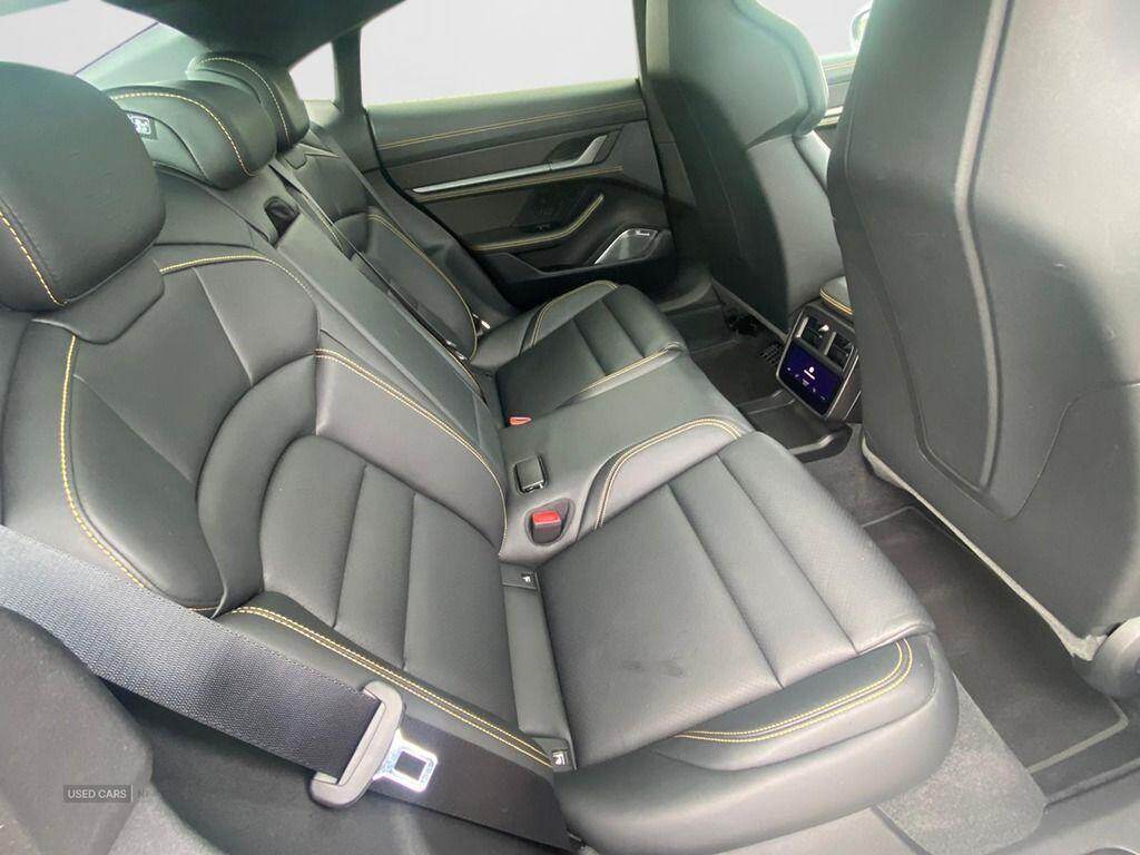 May 2022 Porsche Taycan 560kW Turbo S 93kWh 4dr Auto