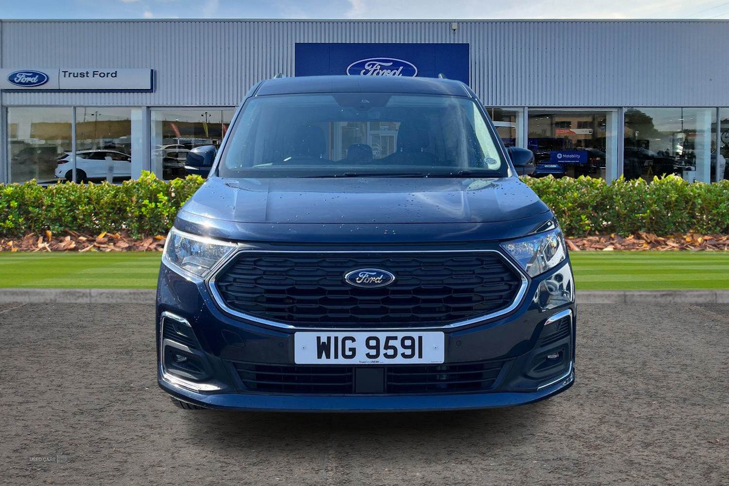 2023 Ford Grand Tourneo Connect Titanium 1.5 EcoBoost 114ps, SAT NAV, HEATED FRONT SEATS, CRUISE CONTROL