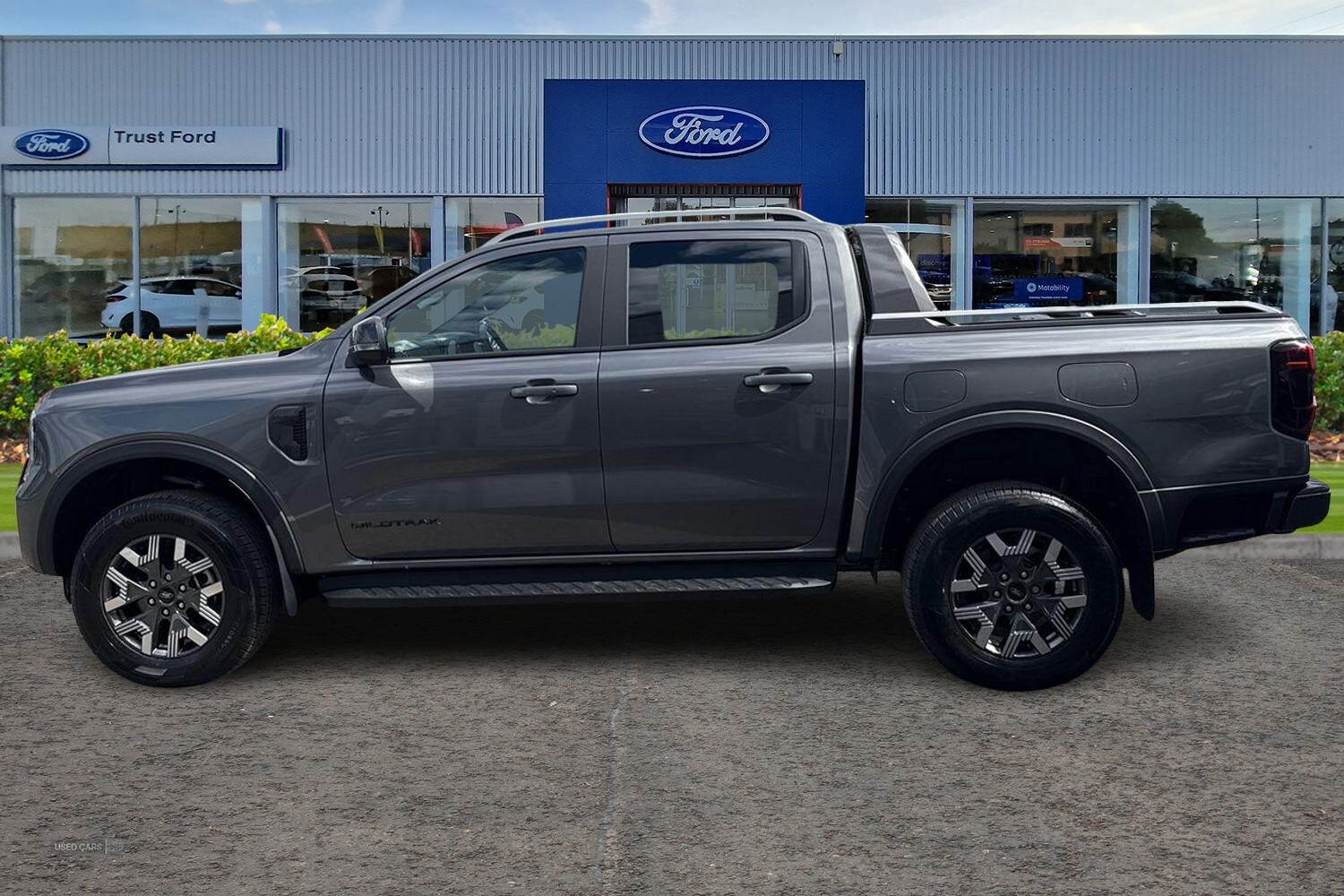   Ford Ranger Wildtrak AUTO 2.3L EcoBoost 281PS PHEV 10 Speed 4x4 Double Cab, POWER ROLLER SHUTTER, STYLING PACK, IN STOCK