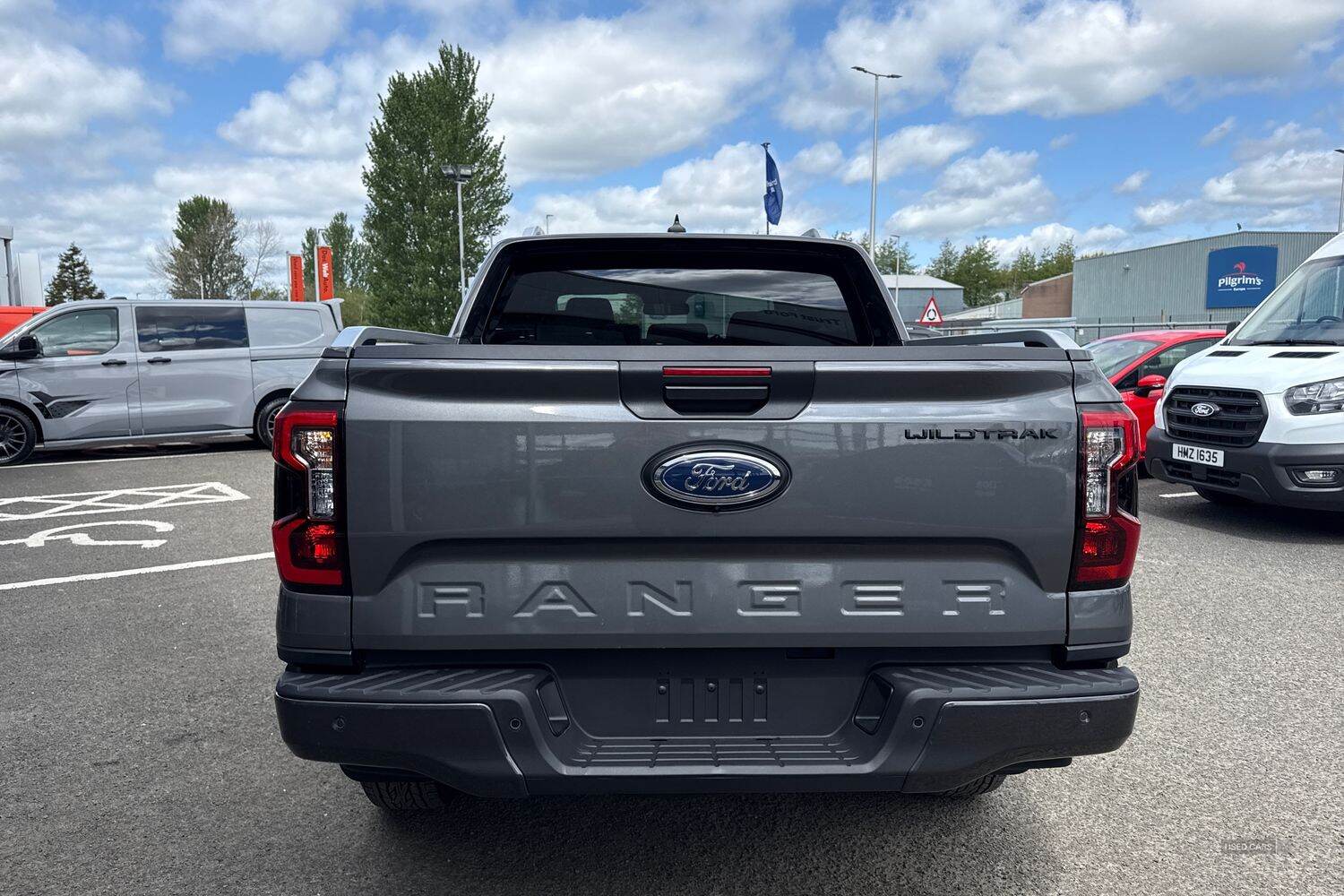   Ford Ranger Wildtrak AUTO 2.3L EcoBoost 281PS PHEV 10 Speed 4x4 Double Cab, POWER ROLLER SHUTTER, STYLING PACK, IN STOCK