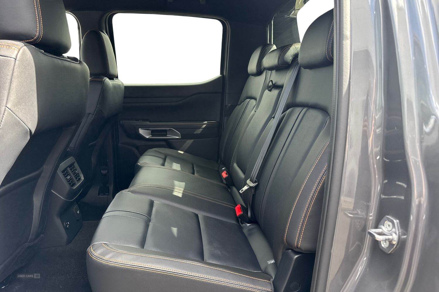   Ford Ranger Wildtrak AUTO 2.3L EcoBoost 281PS PHEV 10 Speed 4x4 Double Cab, POWER ROLLER SHUTTER, STYLING PACK, IN STOCK