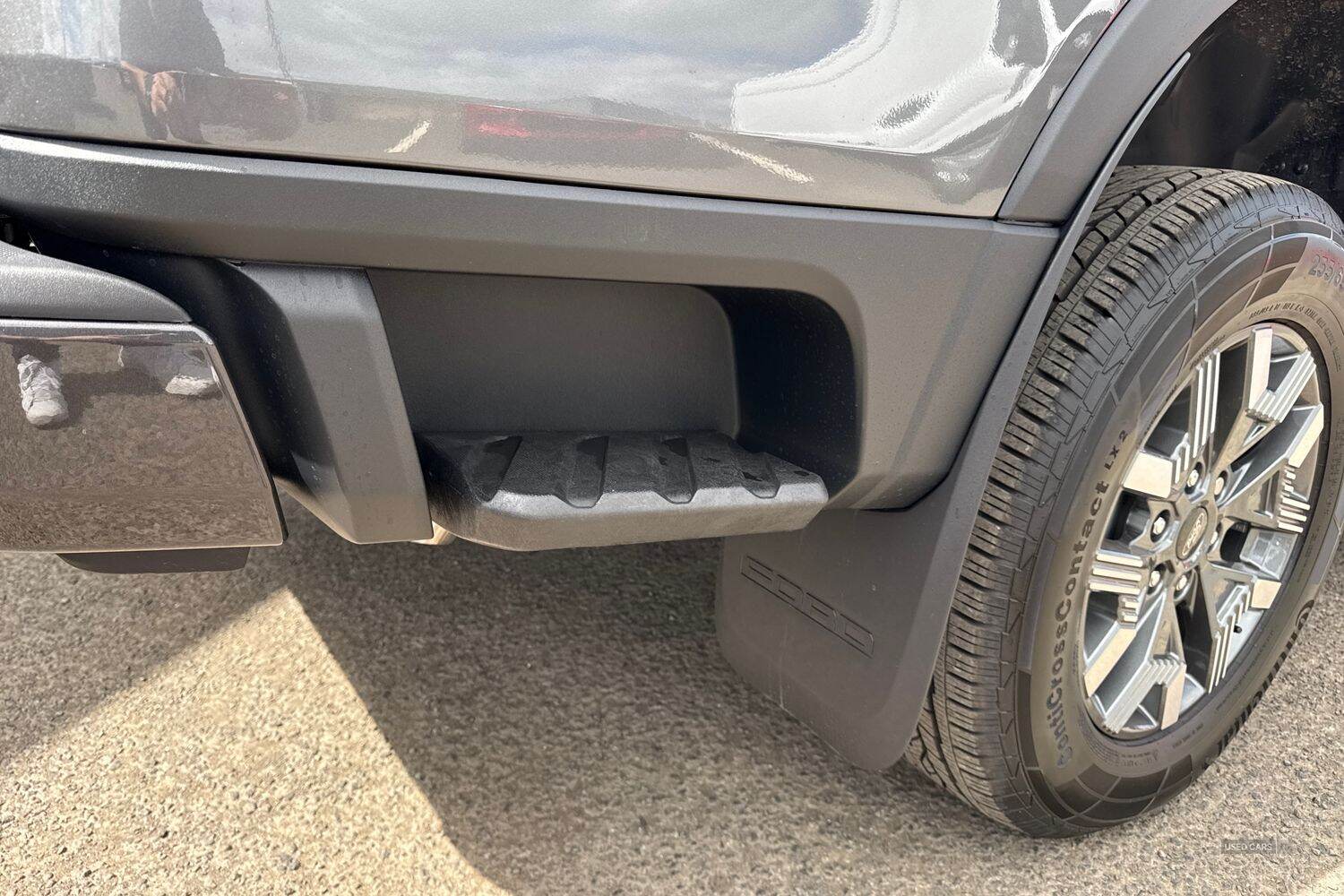   Ford Ranger Wildtrak AUTO 2.3L EcoBoost 281PS PHEV 10 Speed 4x4 Double Cab, POWER ROLLER SHUTTER, STYLING PACK, IN STOCK