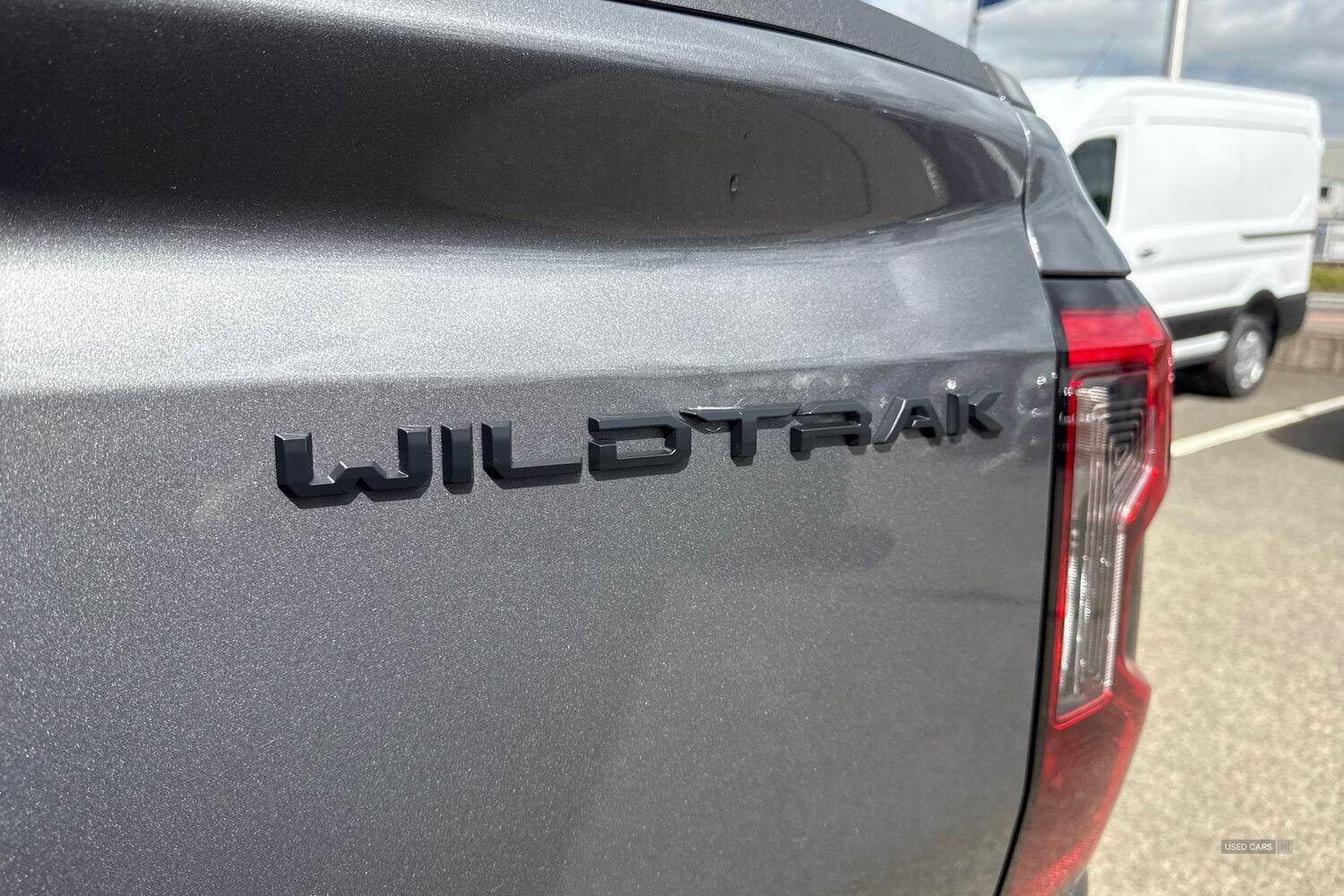   Ford Ranger Wildtrak AUTO 2.3L EcoBoost 281PS PHEV 10 Speed 4x4 Double Cab, POWER ROLLER SHUTTER, STYLING PACK, IN STOCK