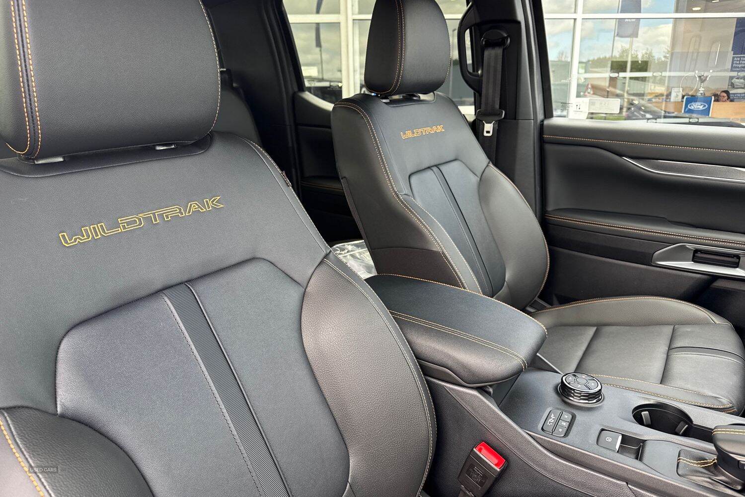   Ford Ranger Wildtrak AUTO 2.3L EcoBoost 281PS PHEV 10 Speed 4x4 Double Cab, POWER ROLLER SHUTTER, STYLING PACK, IN STOCK