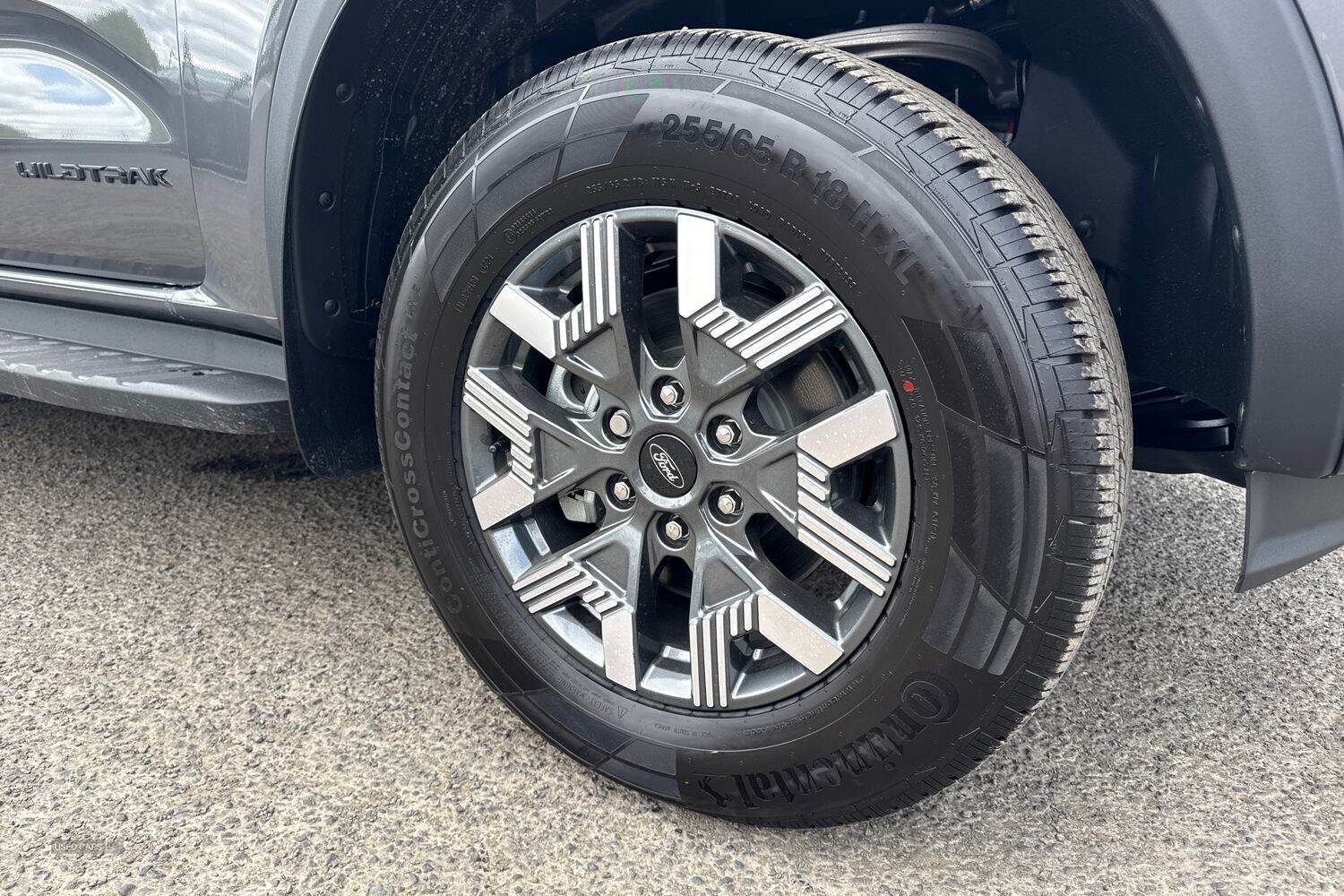   Ford Ranger Wildtrak AUTO 2.3L EcoBoost 281PS PHEV 10 Speed 4x4 Double Cab, POWER ROLLER SHUTTER, STYLING PACK, IN STOCK