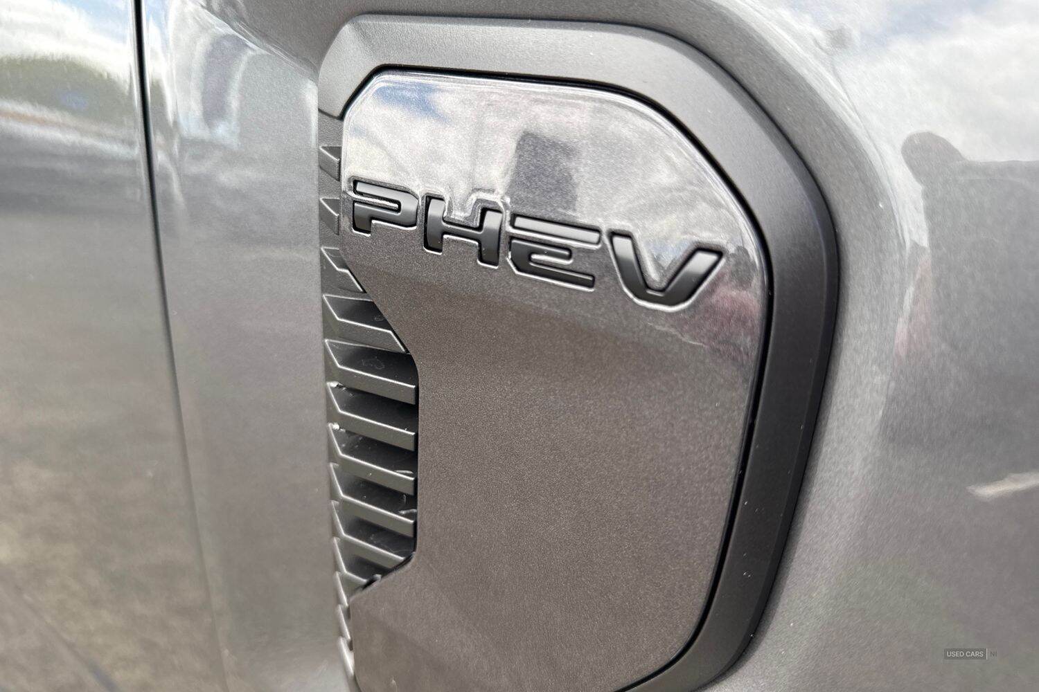   Ford Ranger Wildtrak AUTO 2.3L EcoBoost 281PS PHEV 10 Speed 4x4 Double Cab, POWER ROLLER SHUTTER, STYLING PACK, IN STOCK