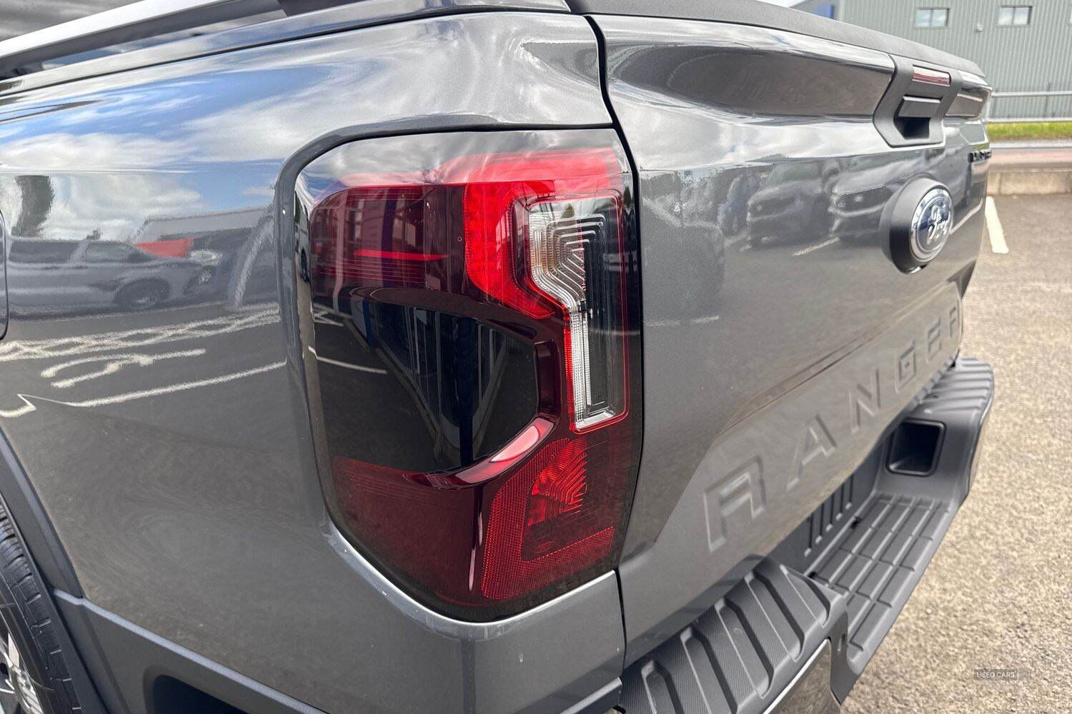   Ford Ranger Wildtrak AUTO 2.3L EcoBoost 281PS PHEV 10 Speed 4x4 Double Cab, POWER ROLLER SHUTTER, STYLING PACK, IN STOCK