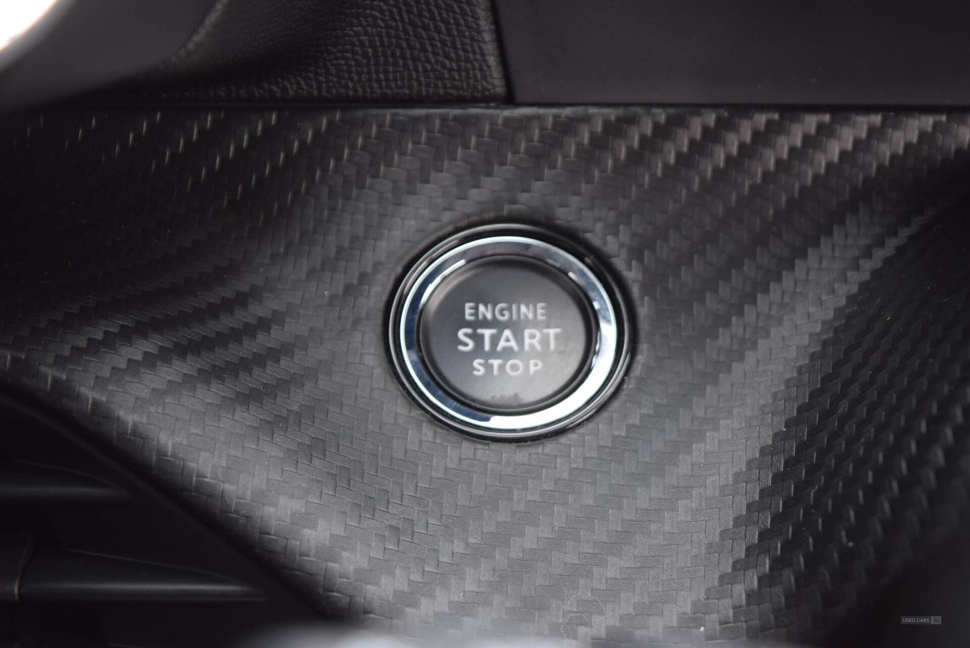 2020 Peugeot 208 1.2 PureTech 100 Allure Premium 5dr