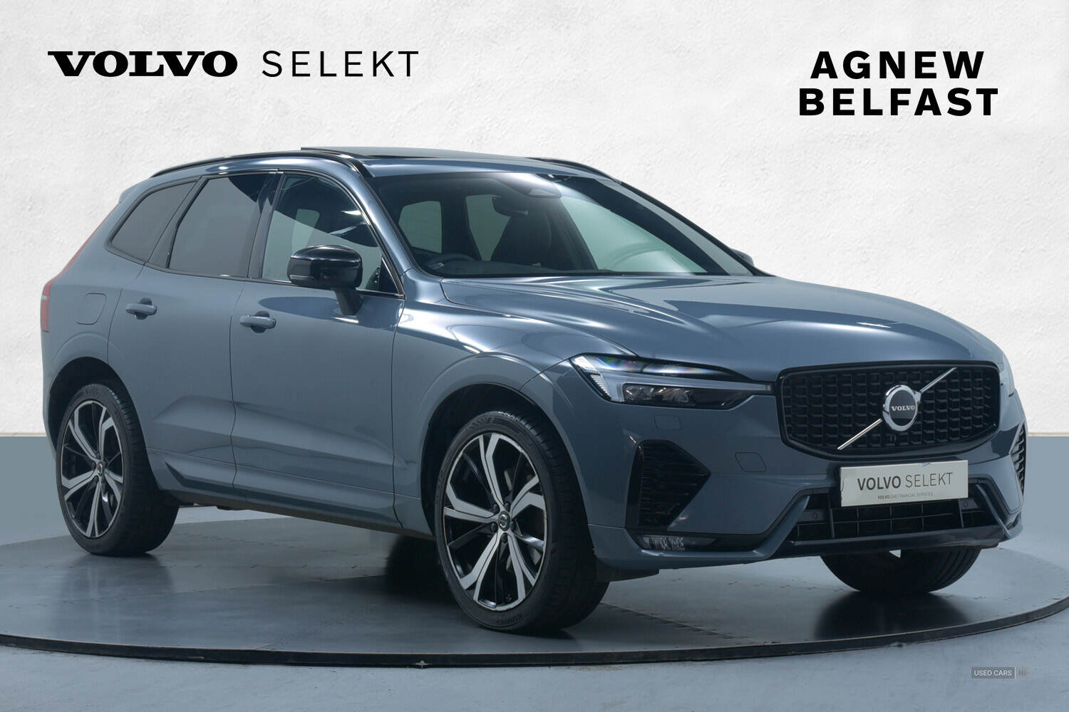 Nov 2021 Volvo XC60 2.0 B5P R DESIGN 5dr AWD Geartronic